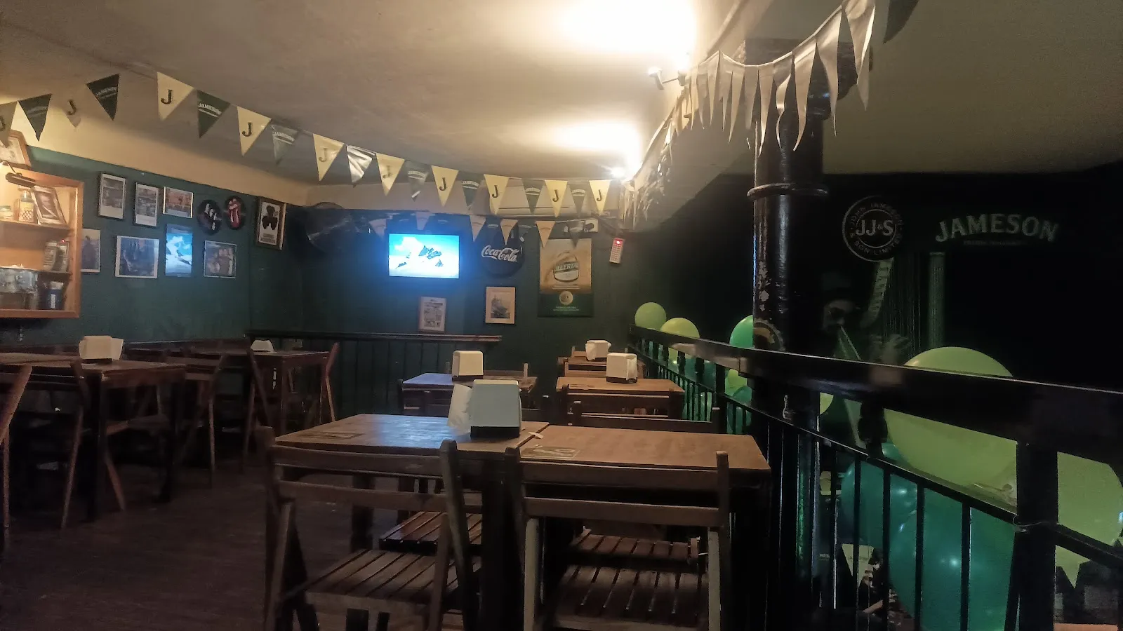 The Shannon Irish Pub - Image 2