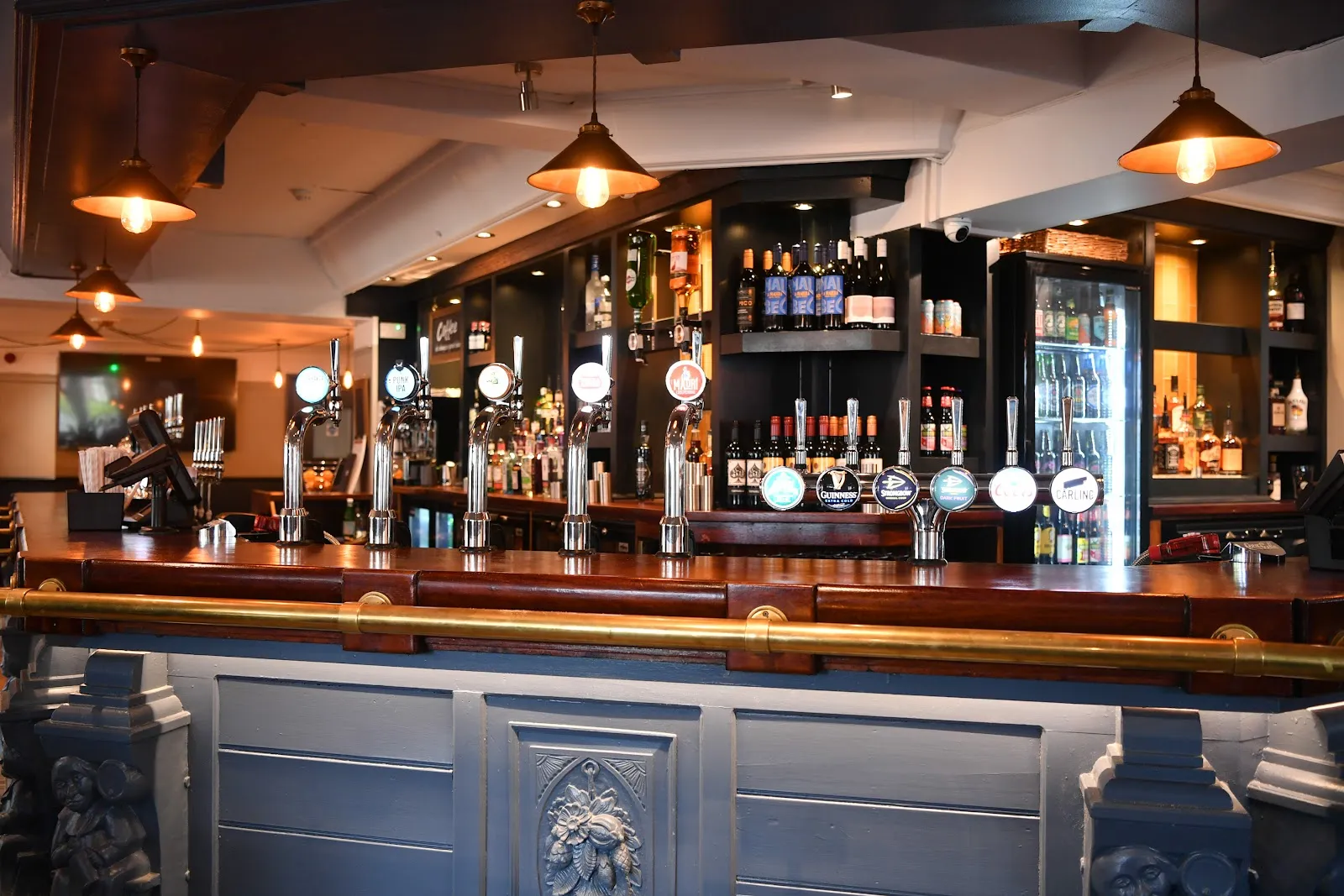 The Bull's Head - Image 4