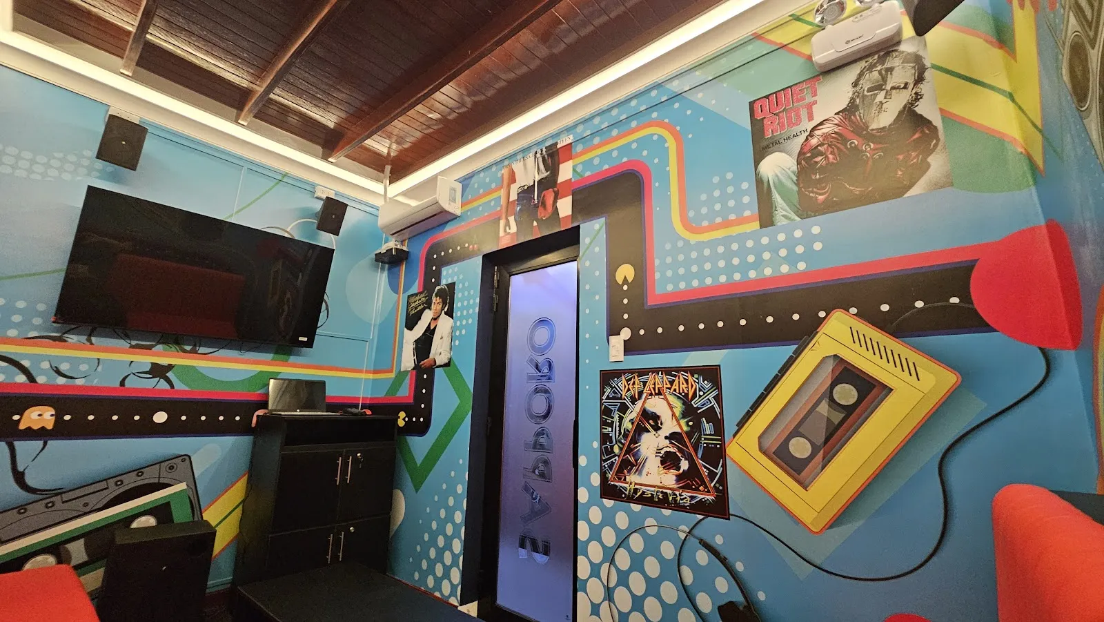 Sapporo Karaoke Bar & Boxes - Image 2