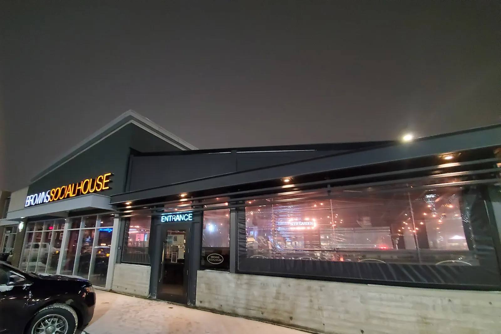 Browns Socialhouse West Henday - Image 3