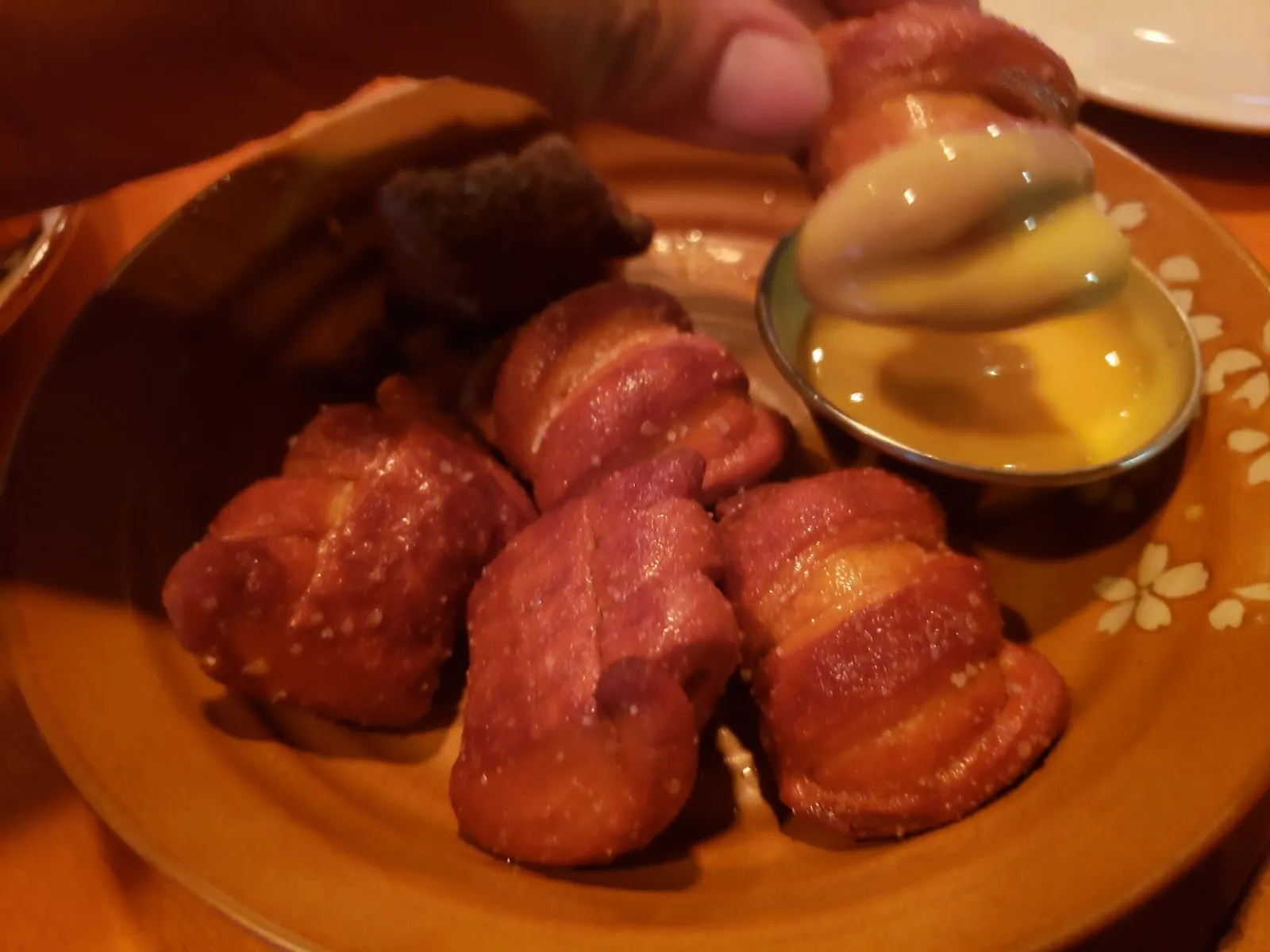 Mickey Quinn's Irish Pub - Image 4