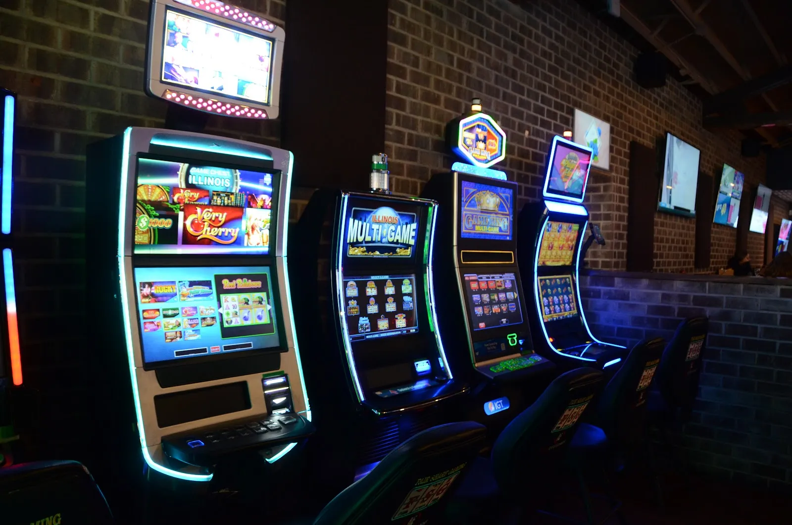The Whistle Sports Bar & Grill - Image 2