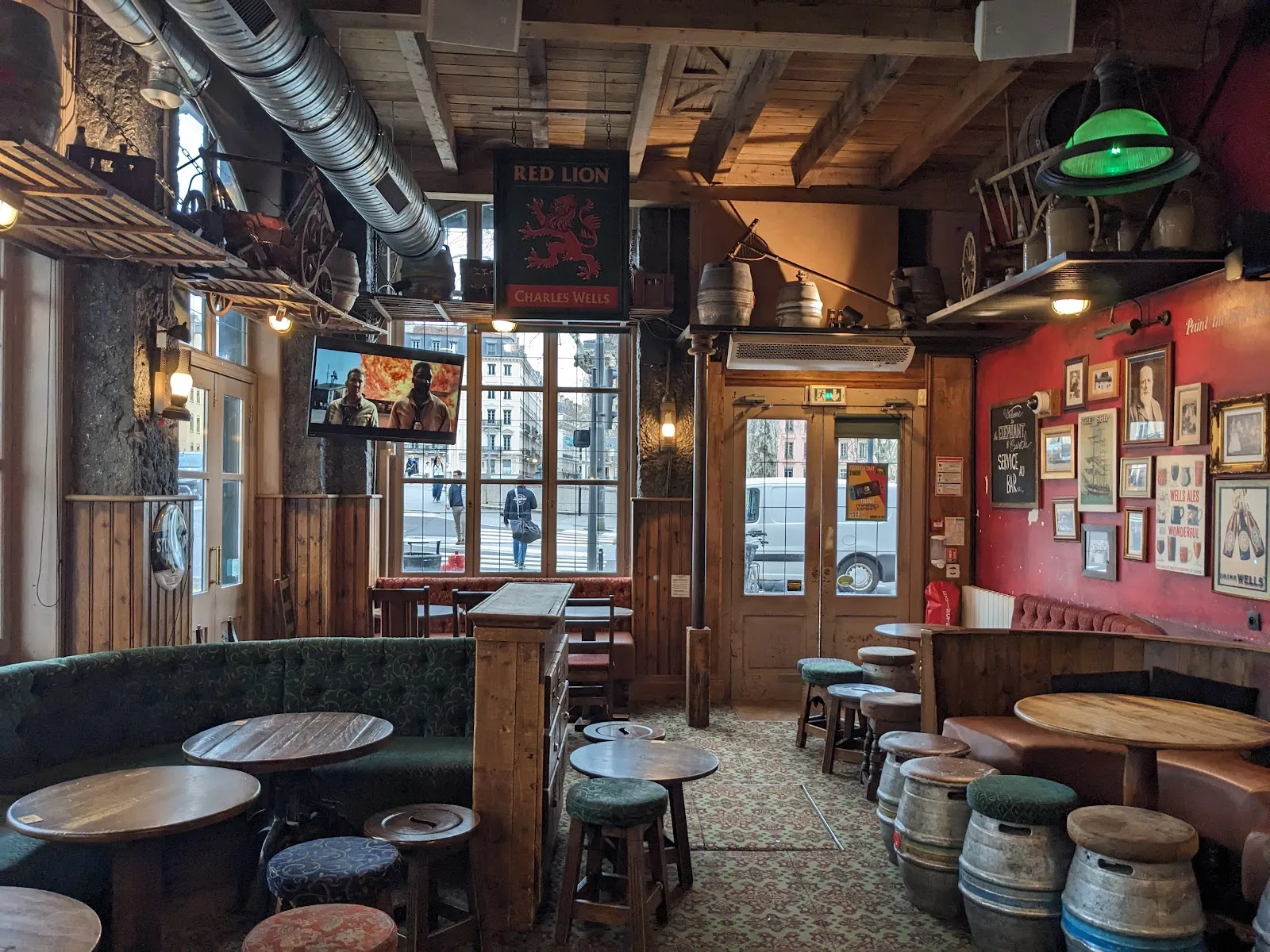 The Elephant & Castle English Pub Lyon - Image 2