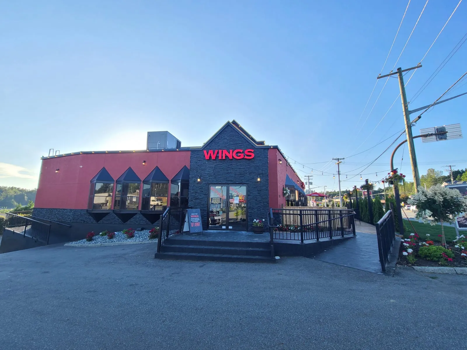 WINGS Abbotsford - Image 4