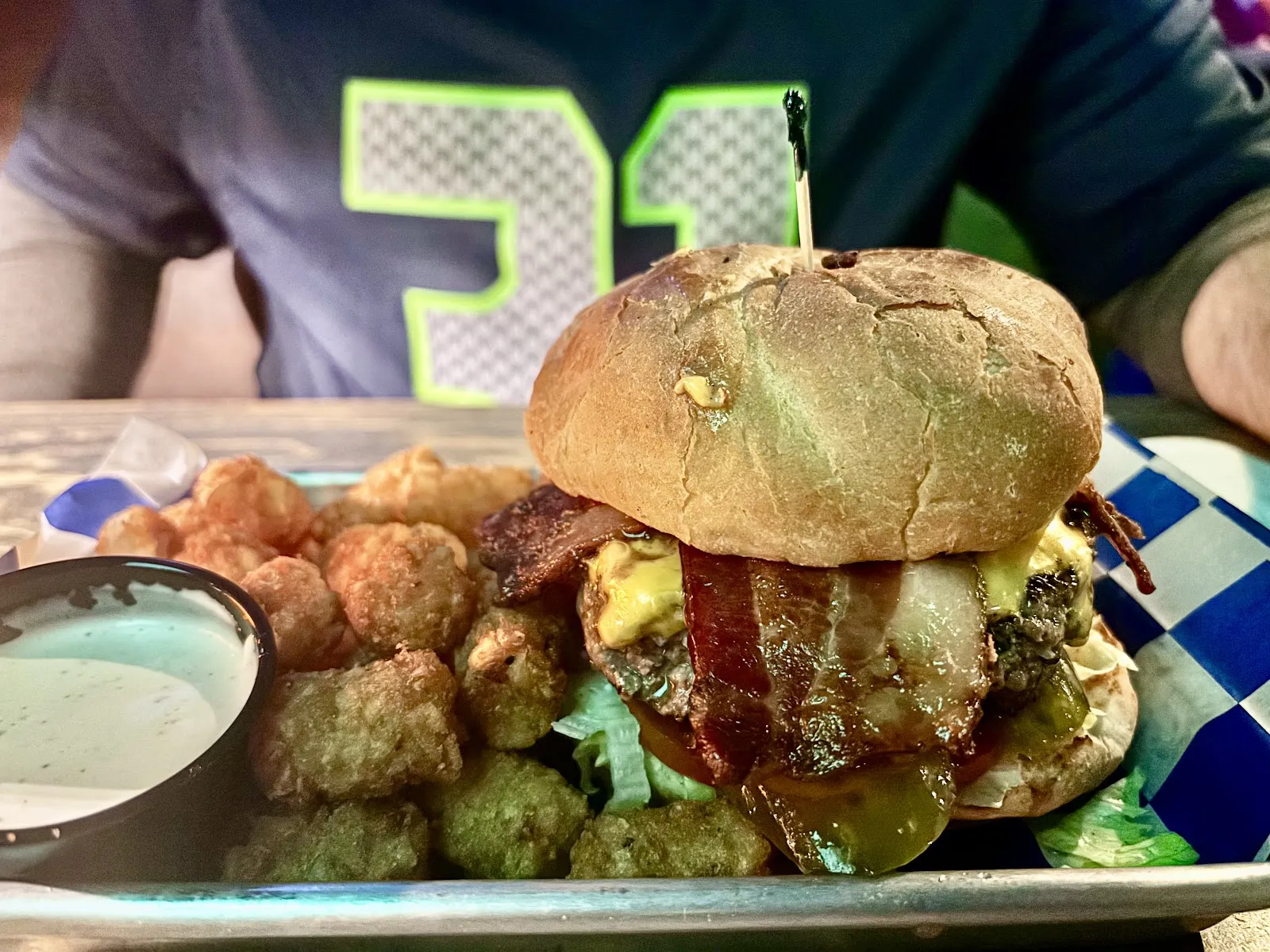 Rooney's Food & Spirits logo