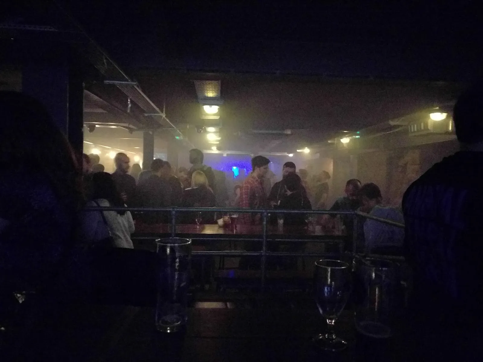 UnderDog Sports Bar - Image 4