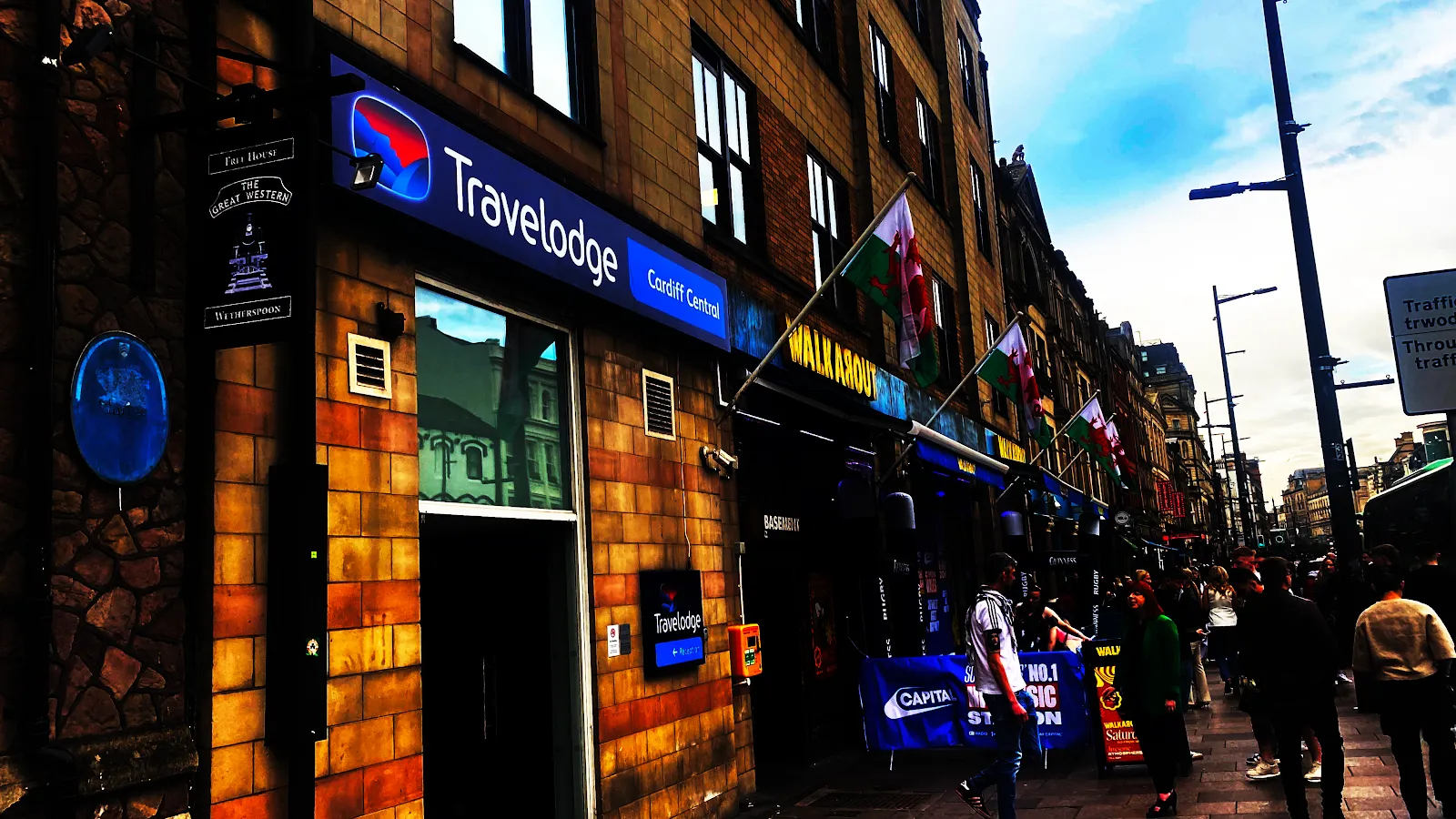 Walkabout - Cardiff - Image 2