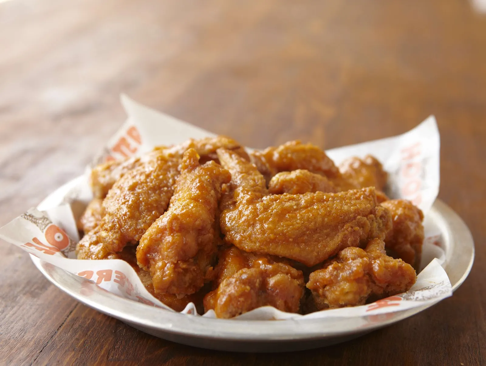 HOOTERS NAGOYA - Image 4