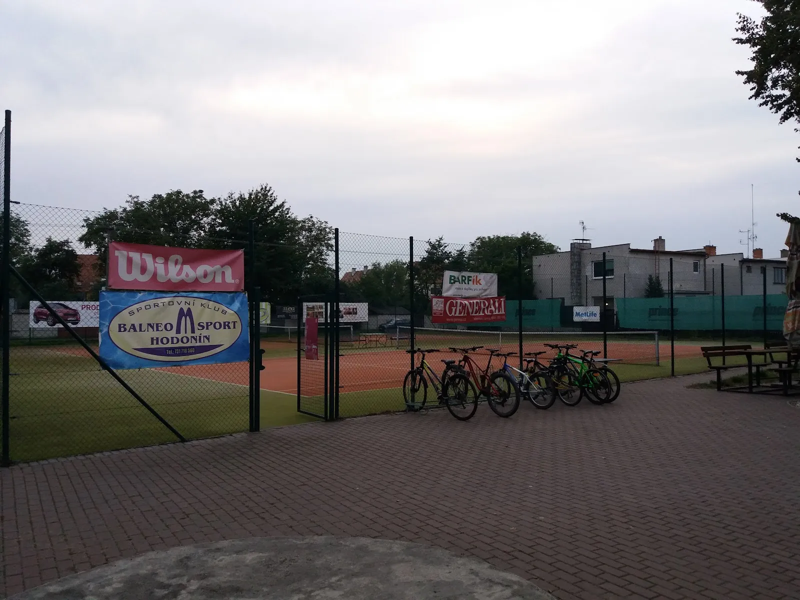 Sport Bar, Tenis A Bowling Balneo - Image 2