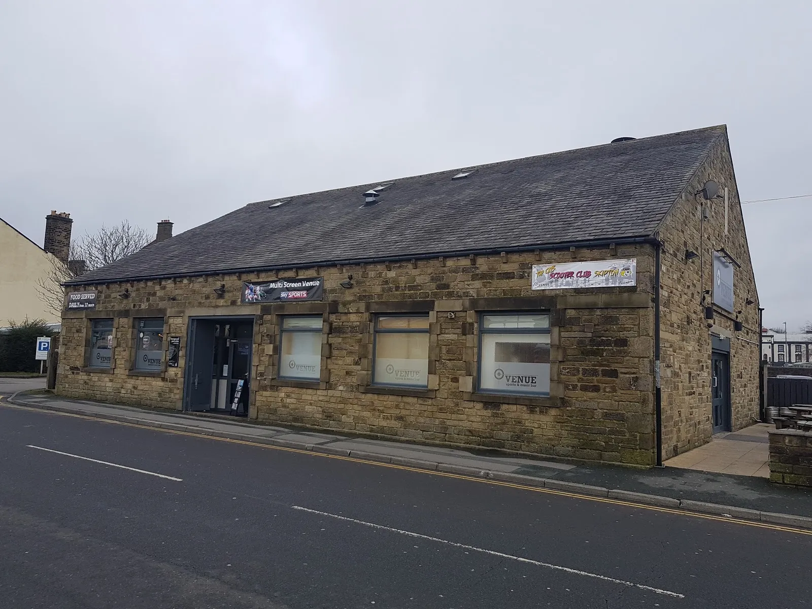 Venue Sports & Music Bar - Image 4