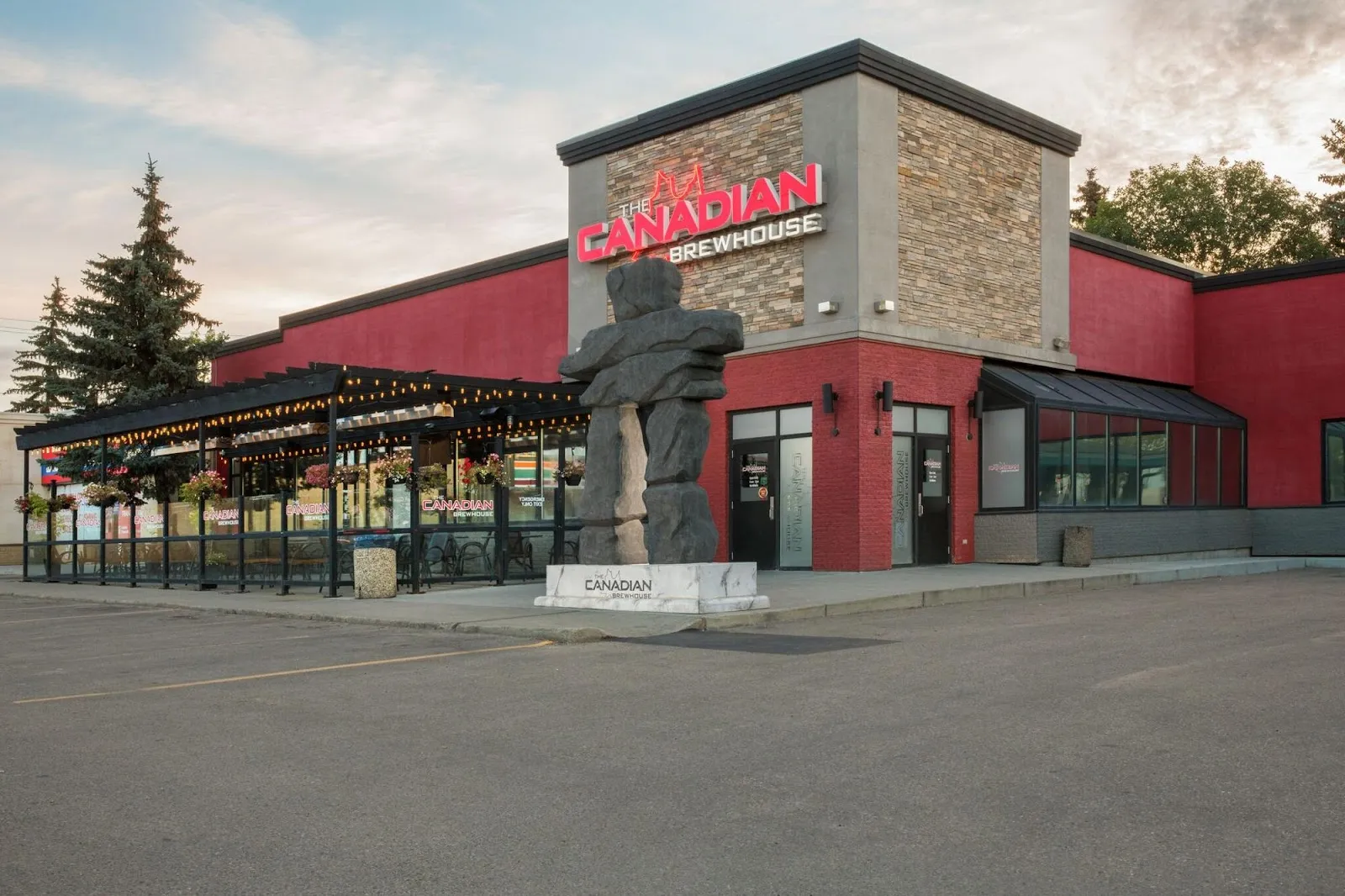 The Canadian Brewhouse (Edmonton North) - Image 4