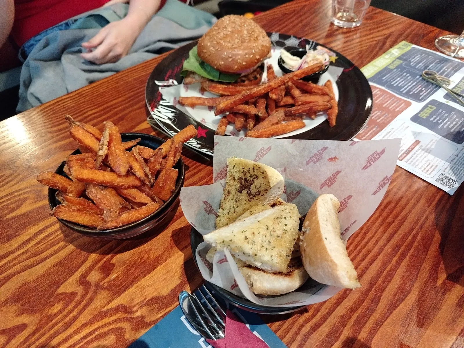 Sports Cafe - Image 2