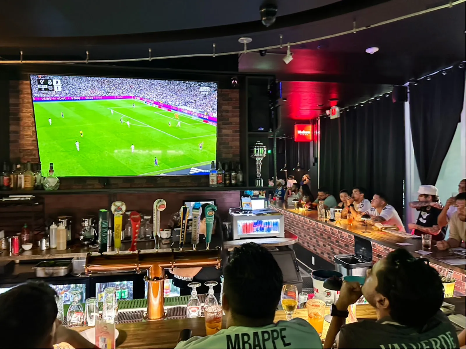 305 Sports Bar - Image 2