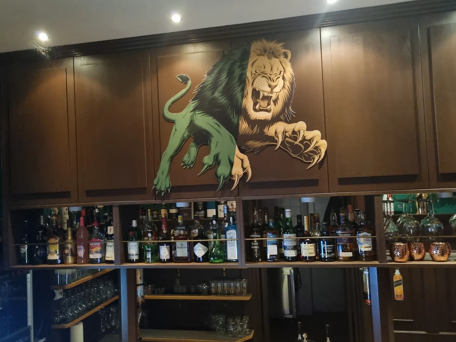 JAY-R Bar - Image 4