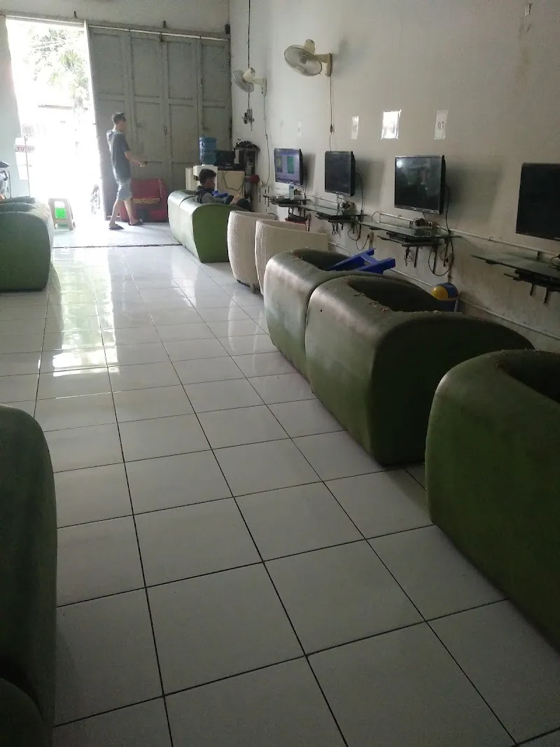 Gallery 4