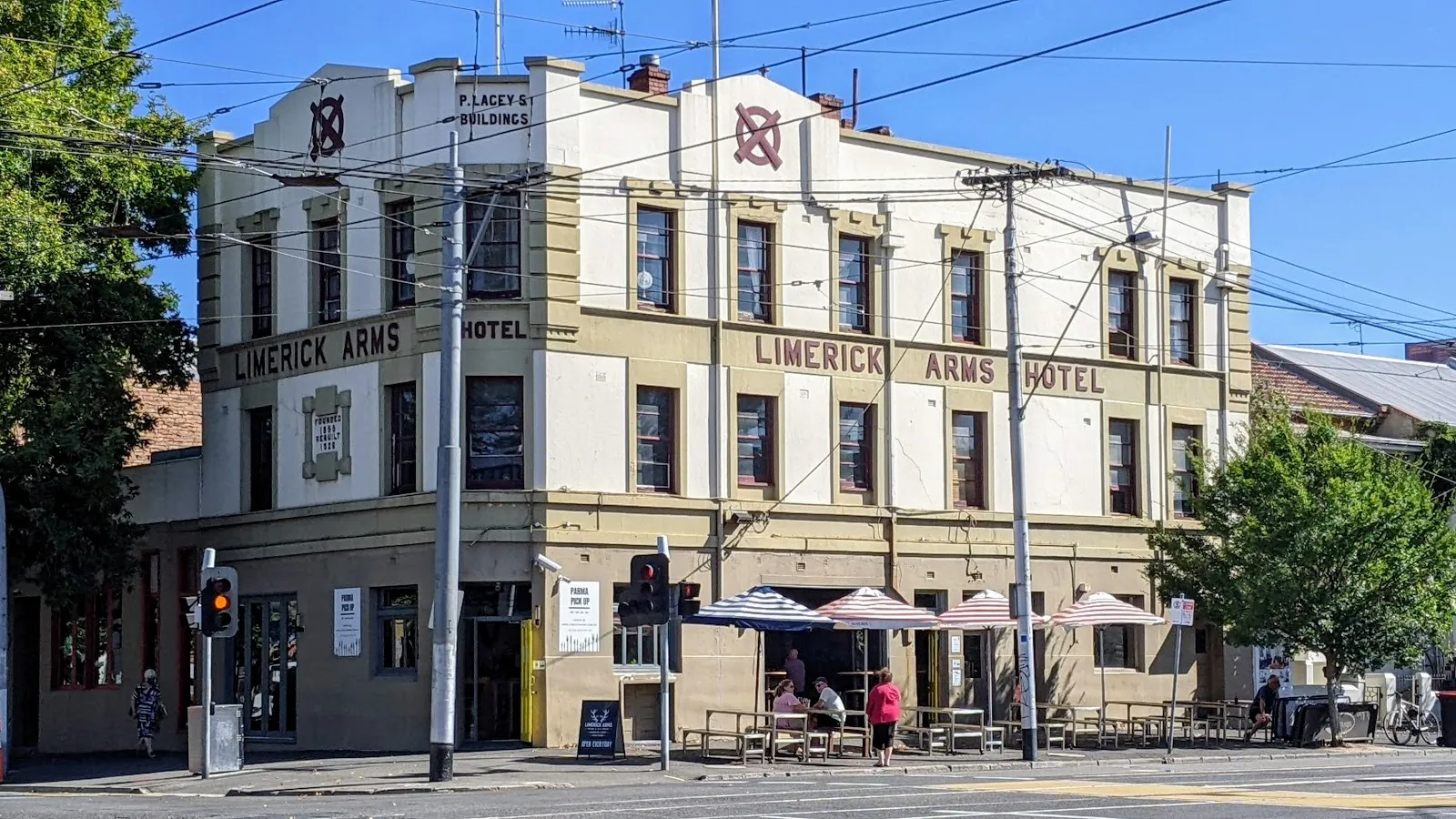 Limerick Arms Hotel - Image 2