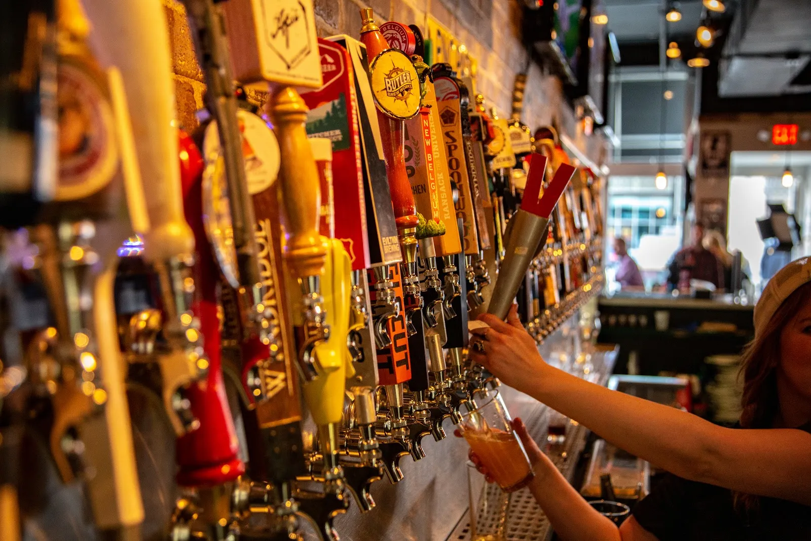 Mike's Beer Bar - Image 4