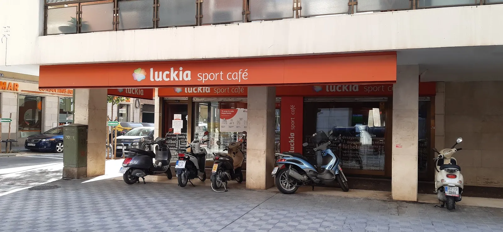 Luckia Sport Café República Argentina - Image 4
