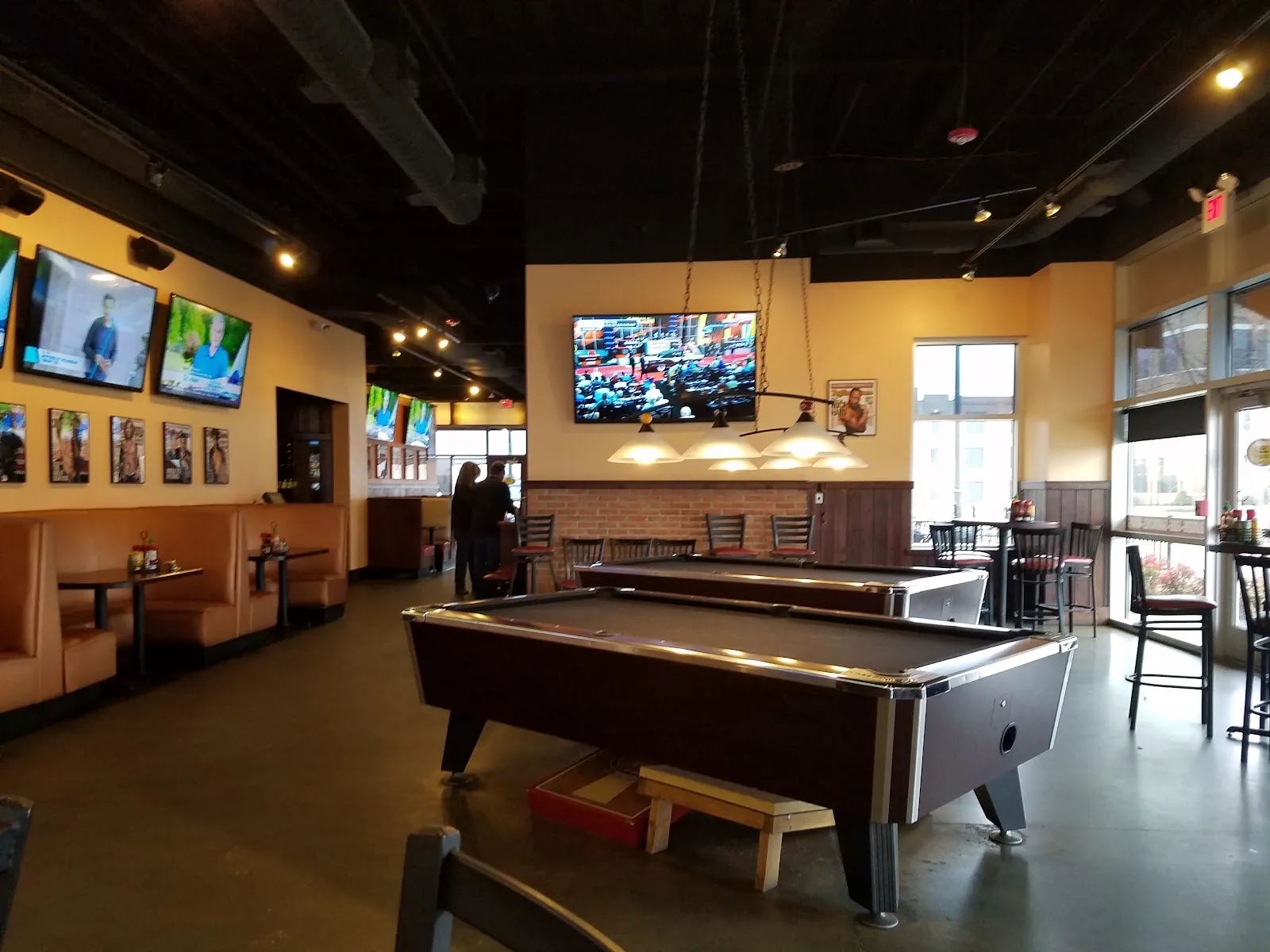 Town Center Tap House - Image 3