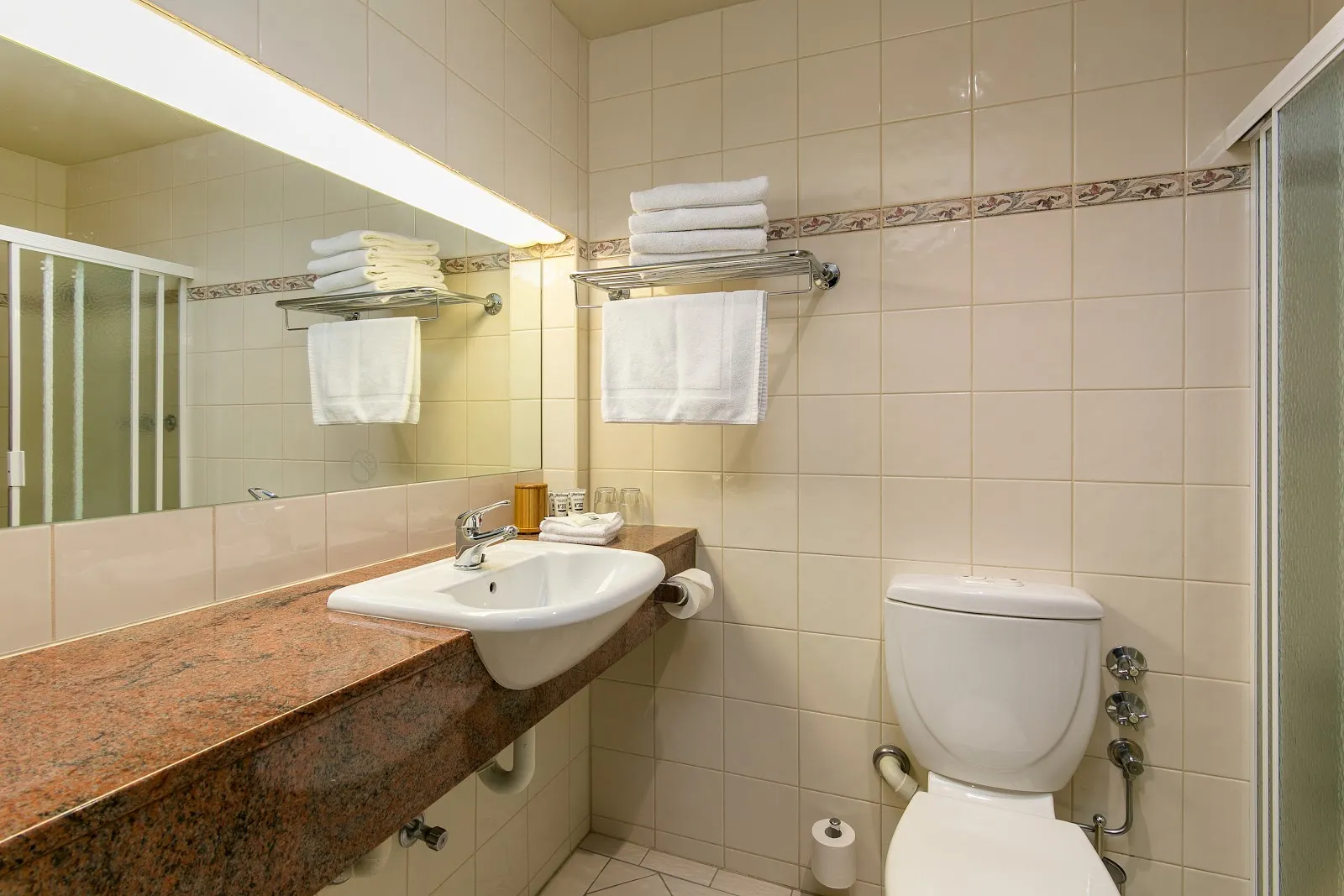 Arkaba Hotel - Image 2
