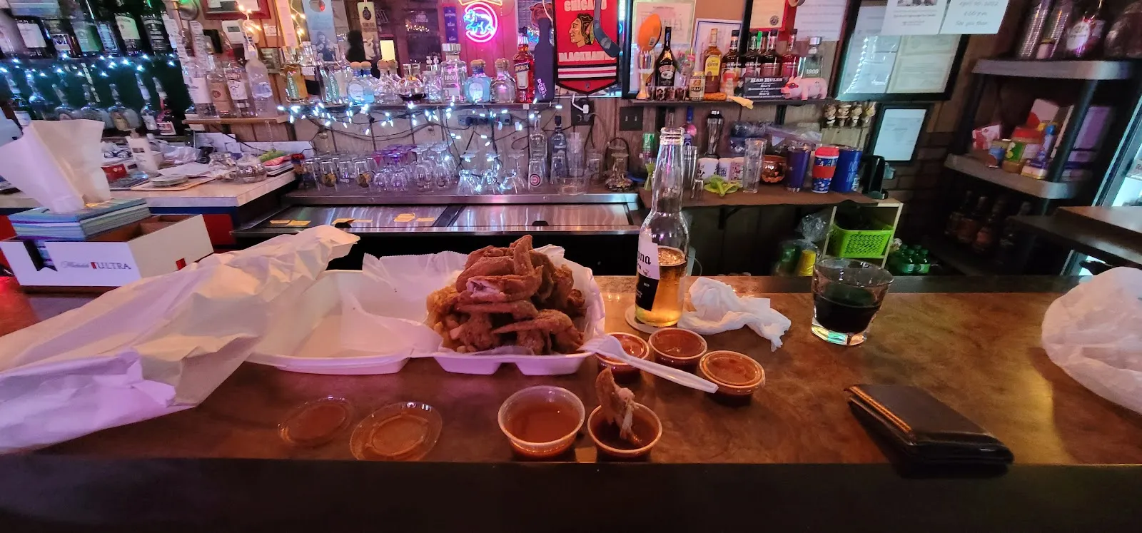 Coaches Sports Bar - Image 3