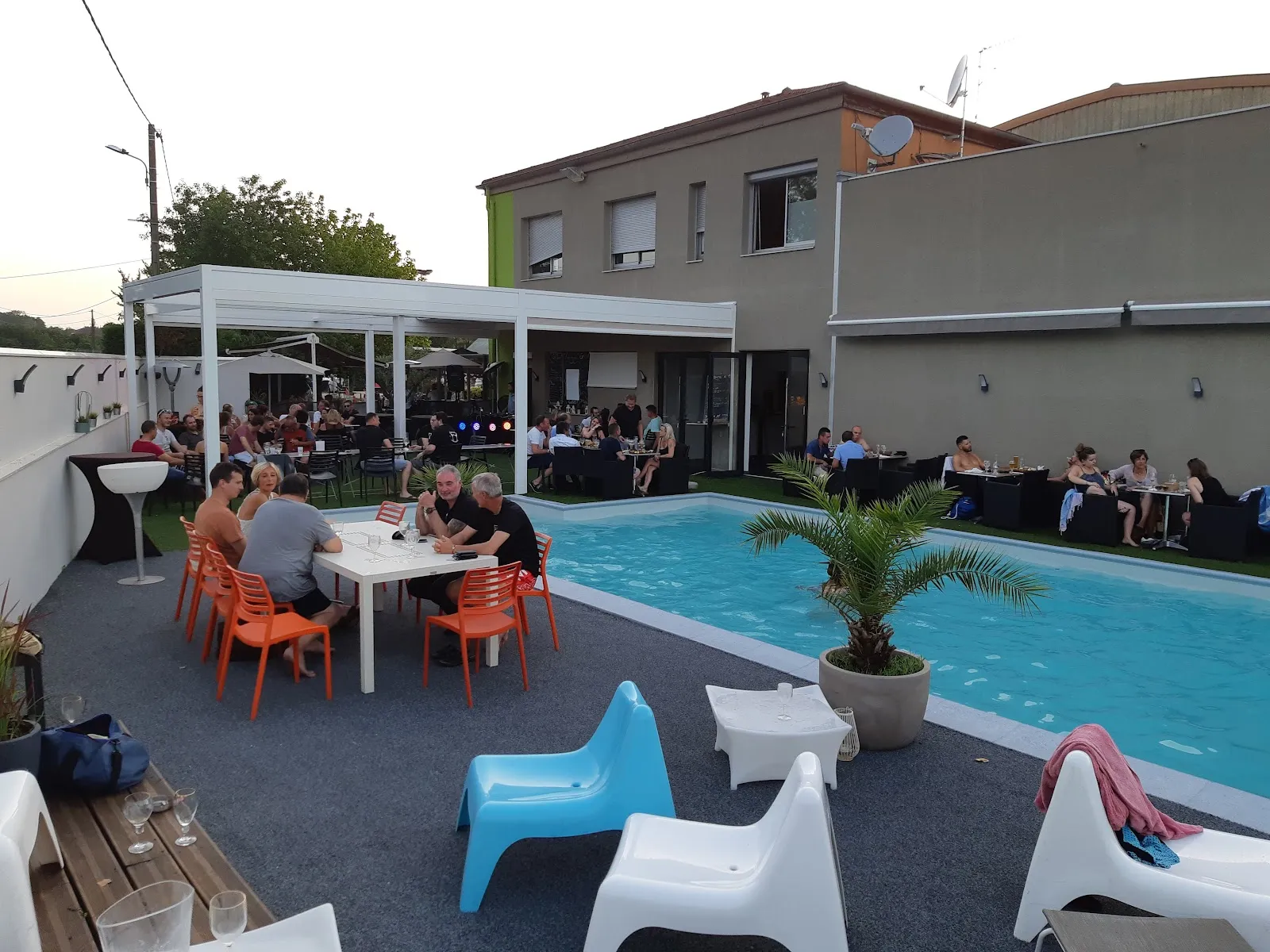 SO Club / SO Miam - Image 3