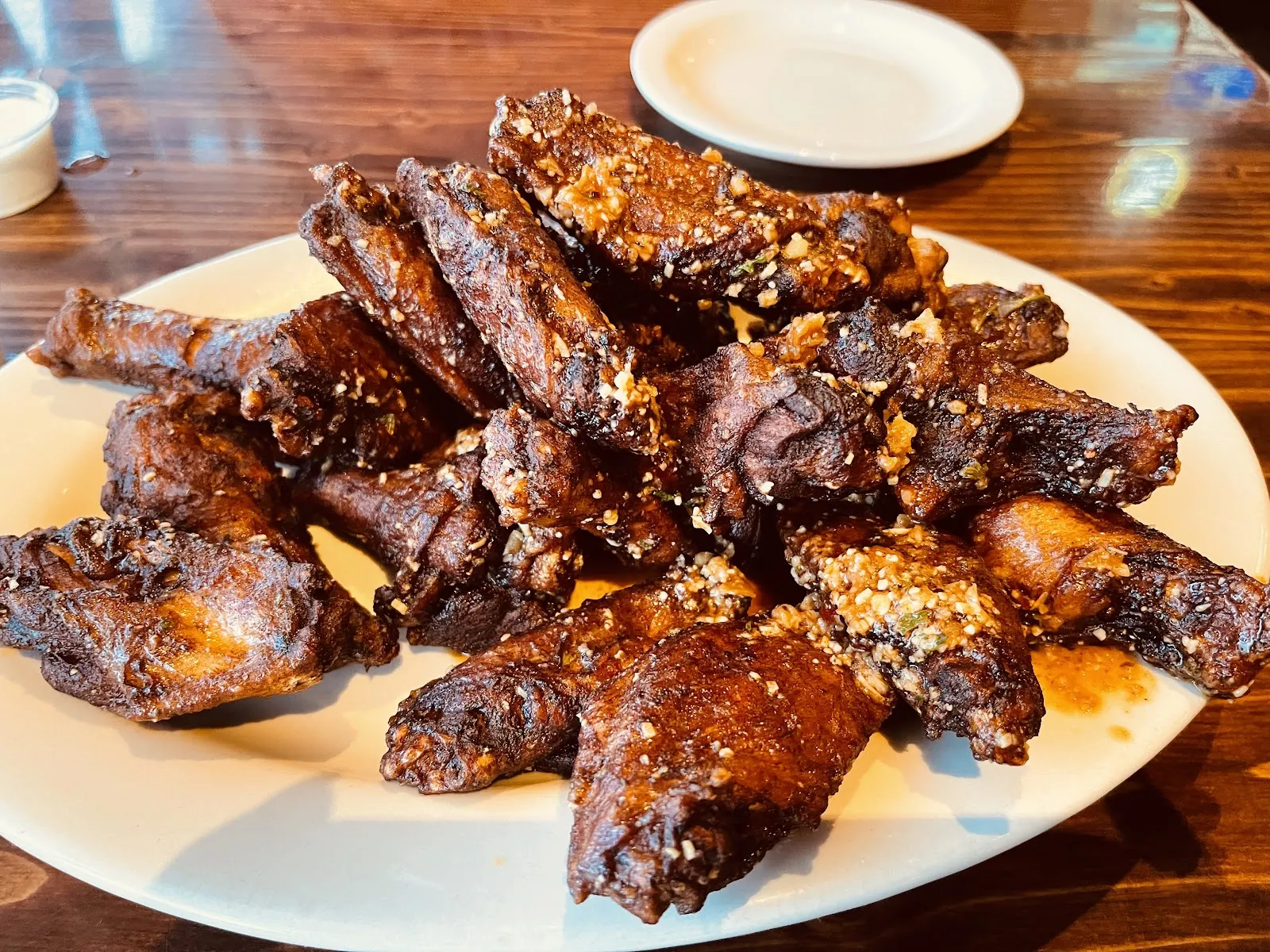 Tailgators Pub & Grill - Image 3