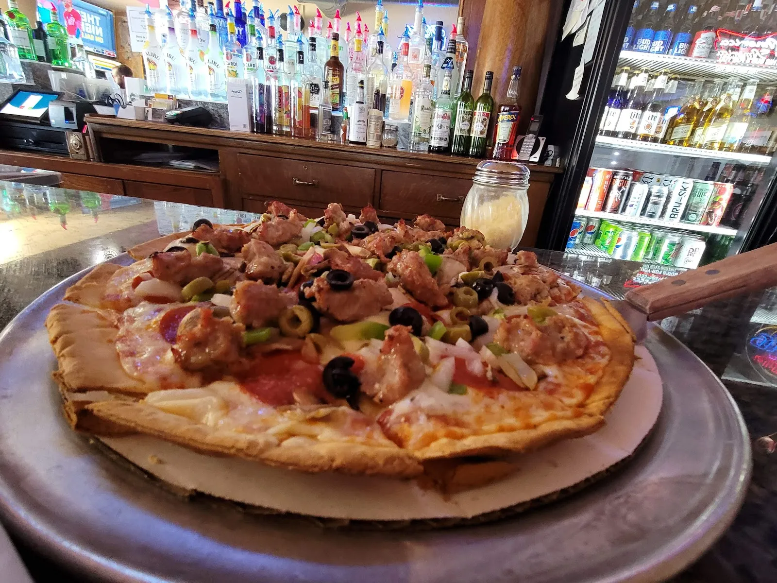 Waverly Inn Pub & Pizzeria - Image 2