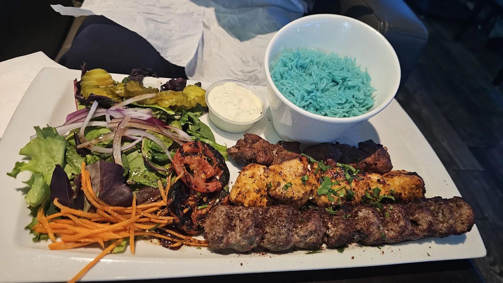 CYAN Cafe & Lounge - Image 3
