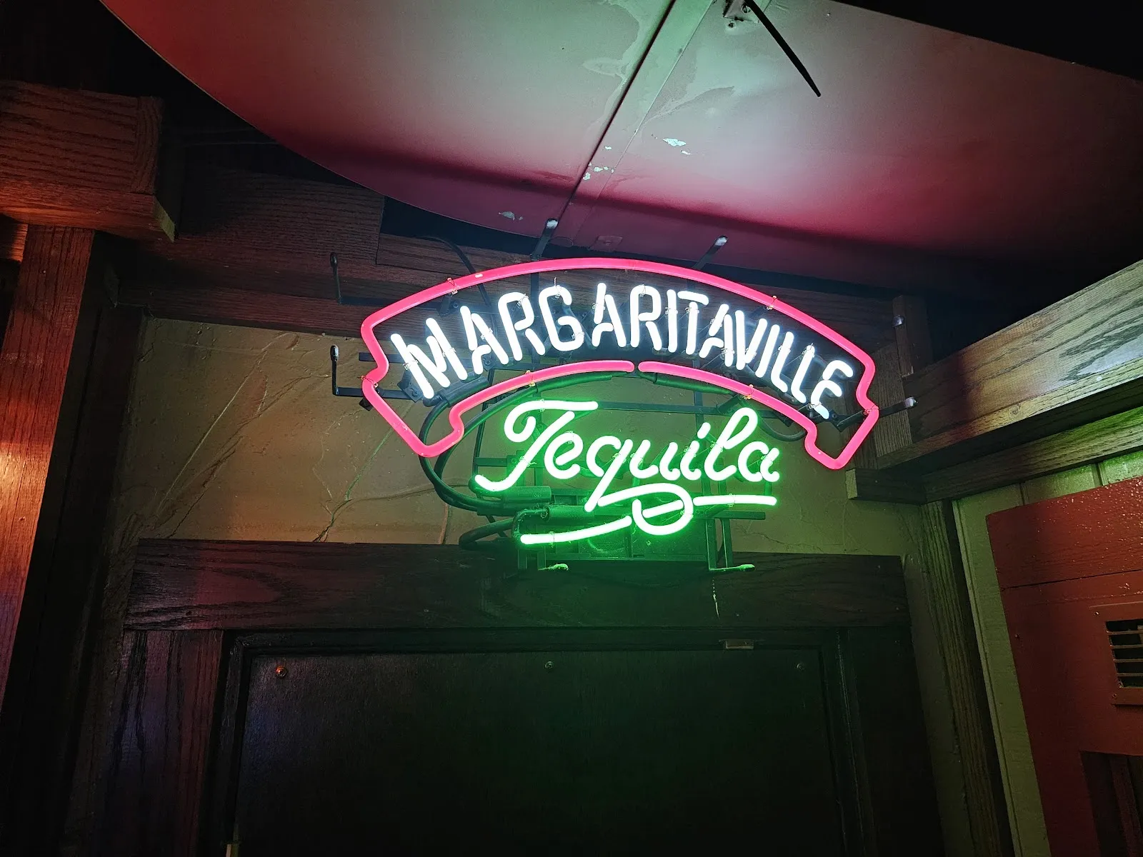 Mavericks Bar
