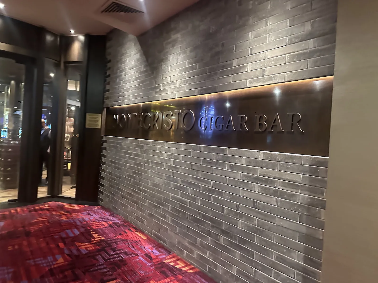 Montecristo Cigar Bar - Image 4