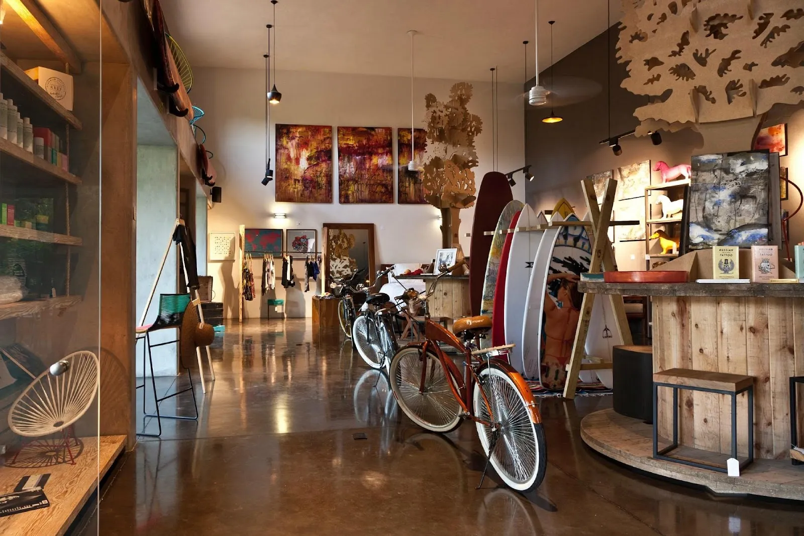 LOOT Surf & Lifestyle Store - Image 4