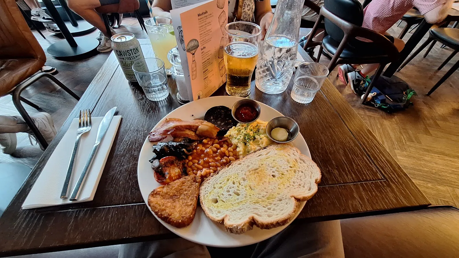 Leadbelly's Bar & Kitchen - Image 4