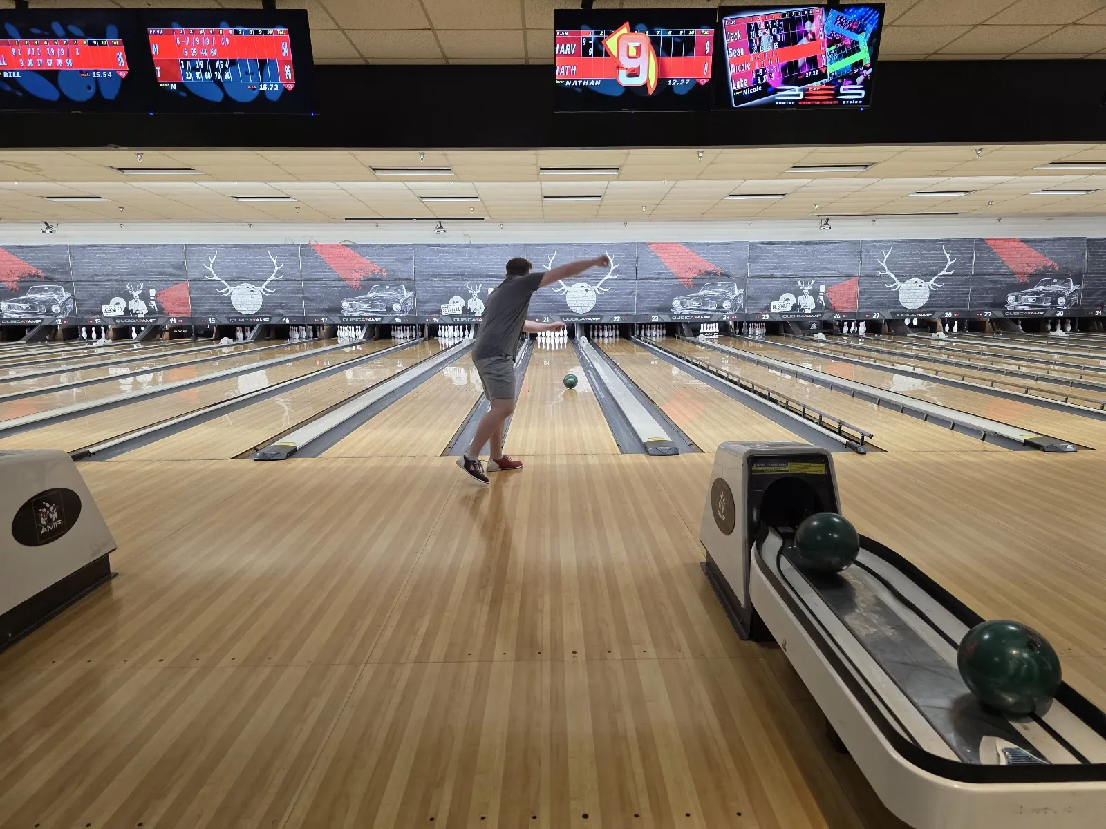 AMF McRay Plaza Lanes - Image 4