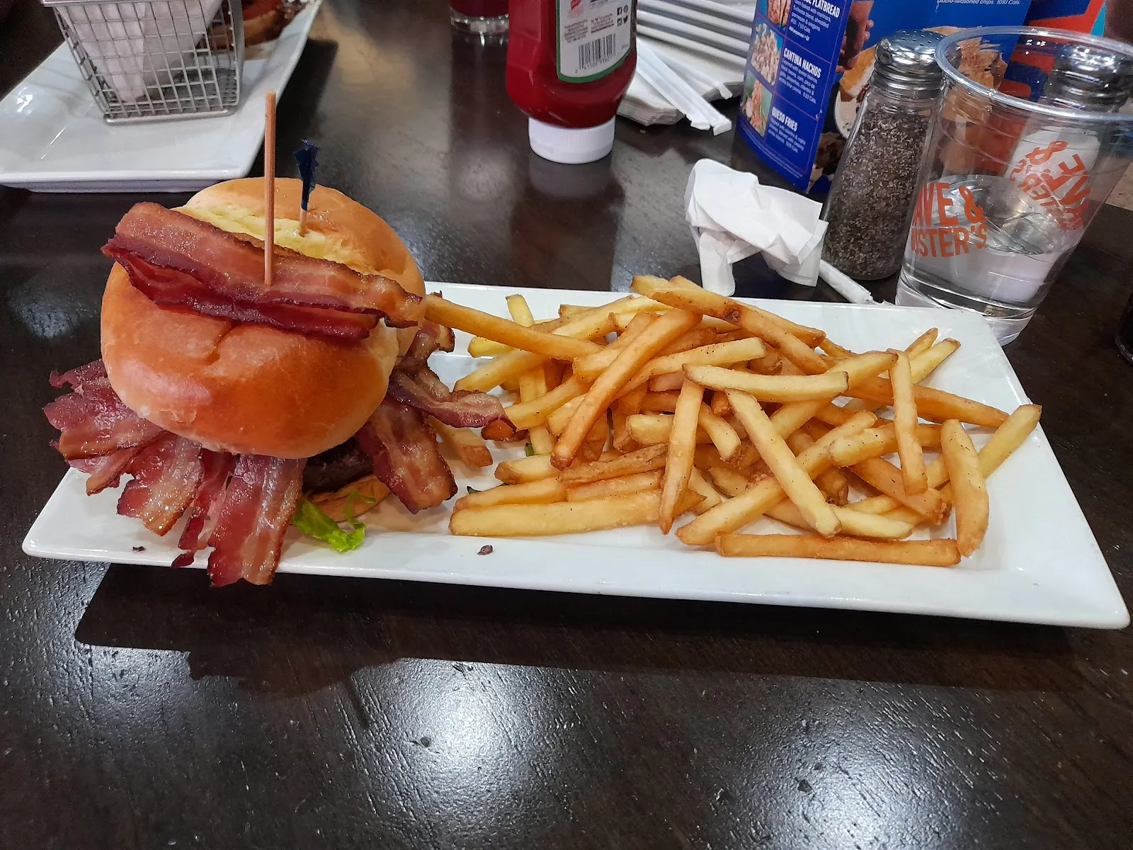 Dave & Buster's Addison - Image 4
