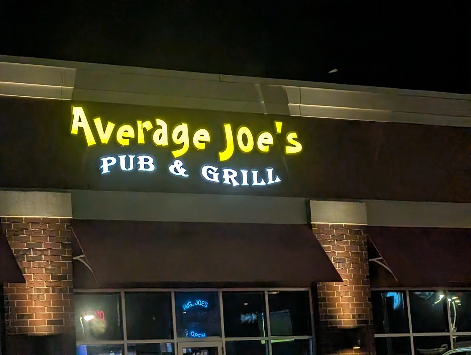 Average Joe's logo