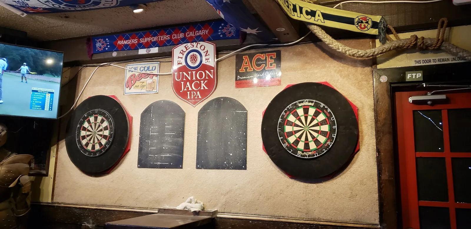 Crown & Anchor Pub