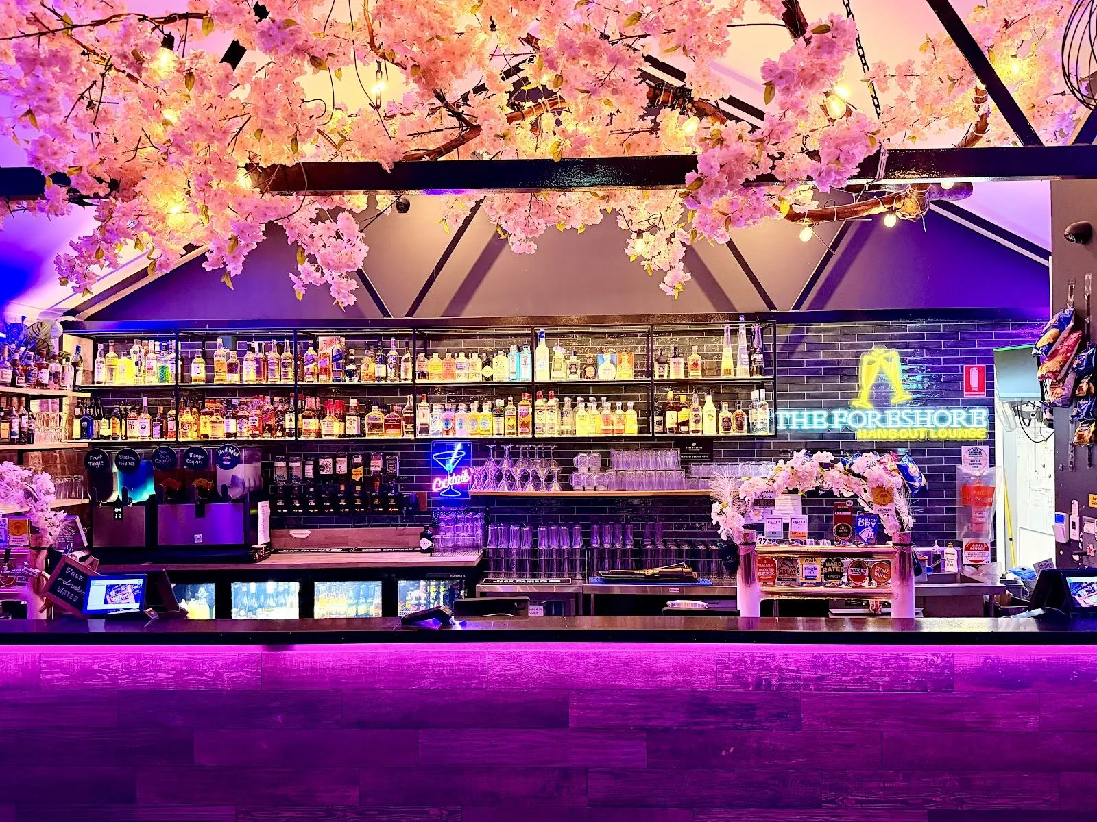 The Foreshore Hangout Lounge - Image 3