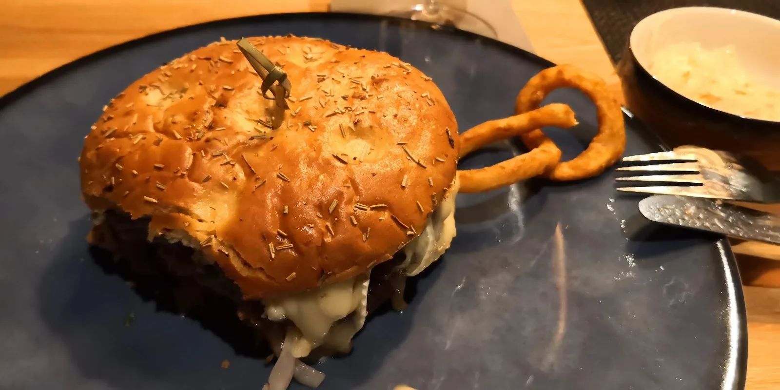 TimeOut Sportsbar Burger Bamberg - Image 3