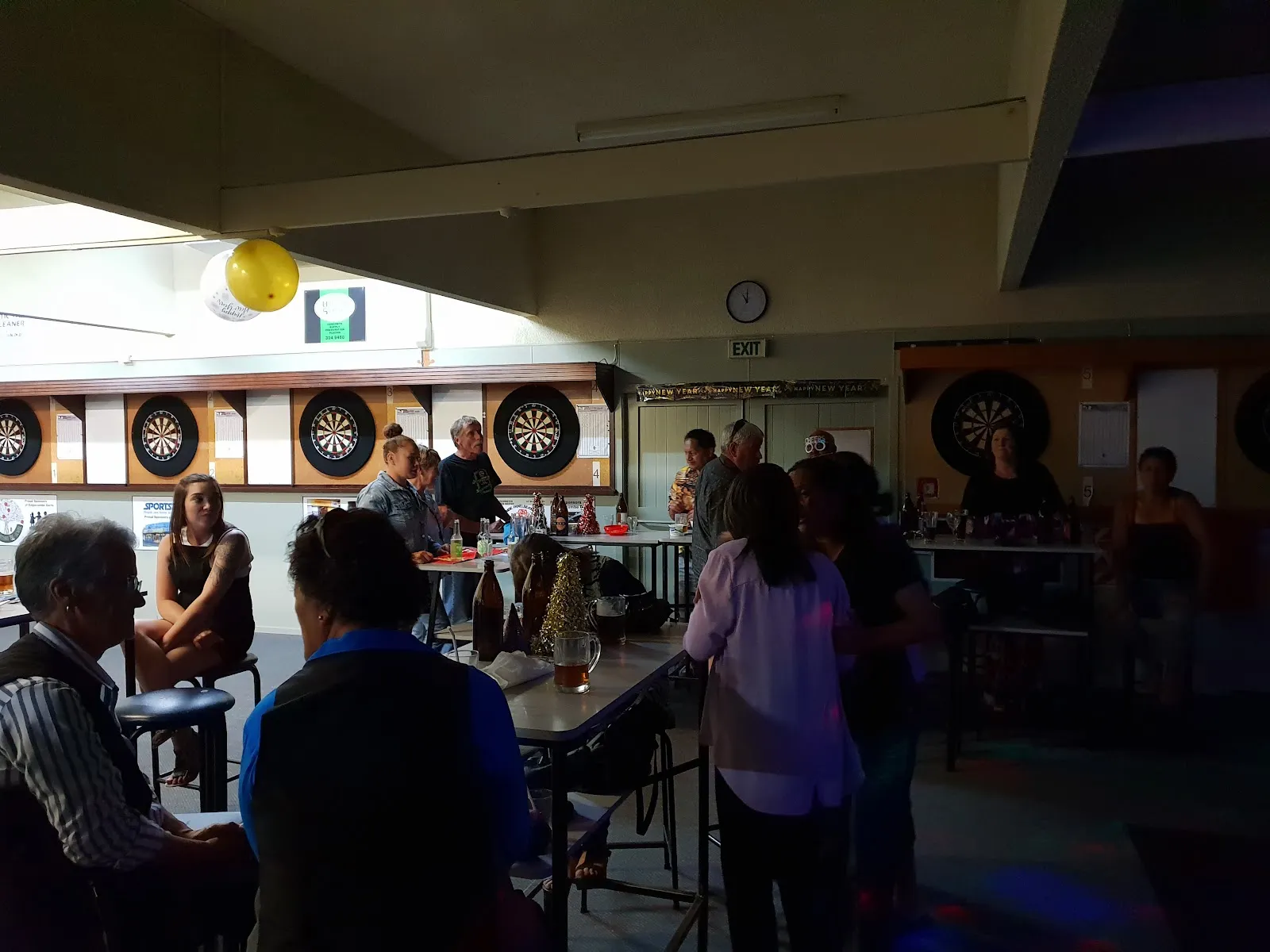 Edgecumbe Cosmopolitan Club - Image 3
