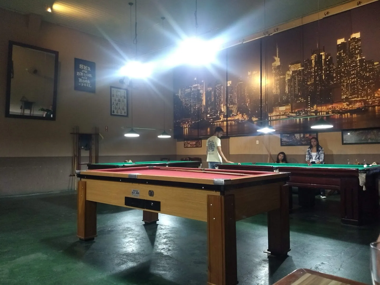 Sannto Snooker Bar - Image 3