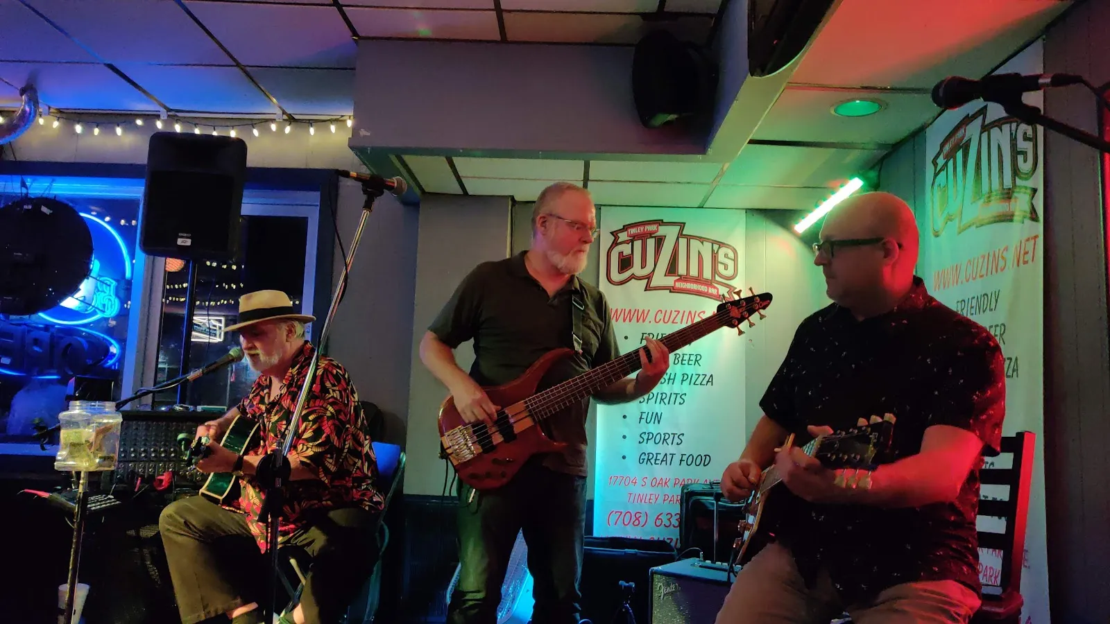 Cuzin's Tavern, Gaming & Pizza Tinley Park - Image 3