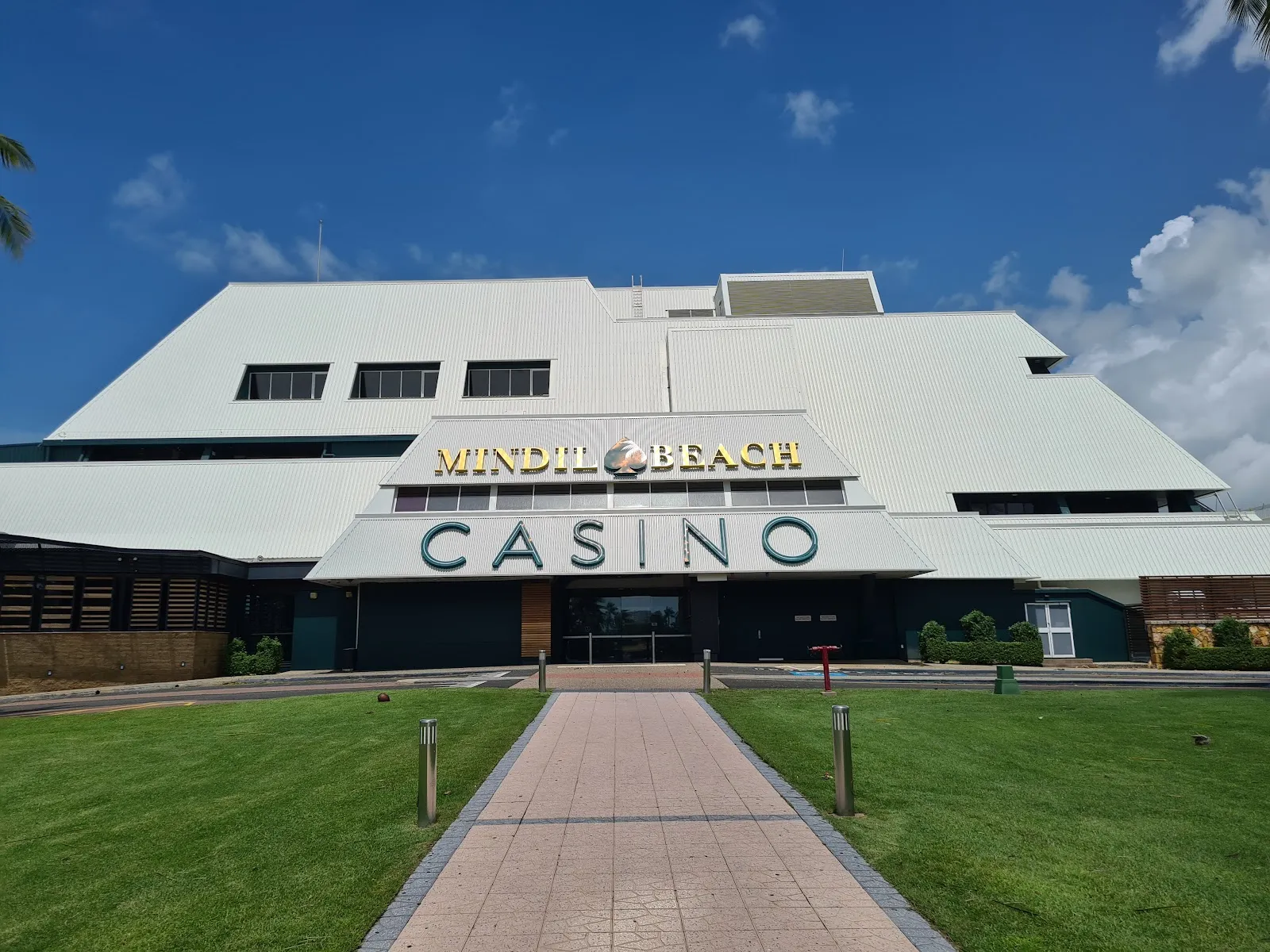 The Sportsbar, Mindil Beach Casino Resort - Image 3