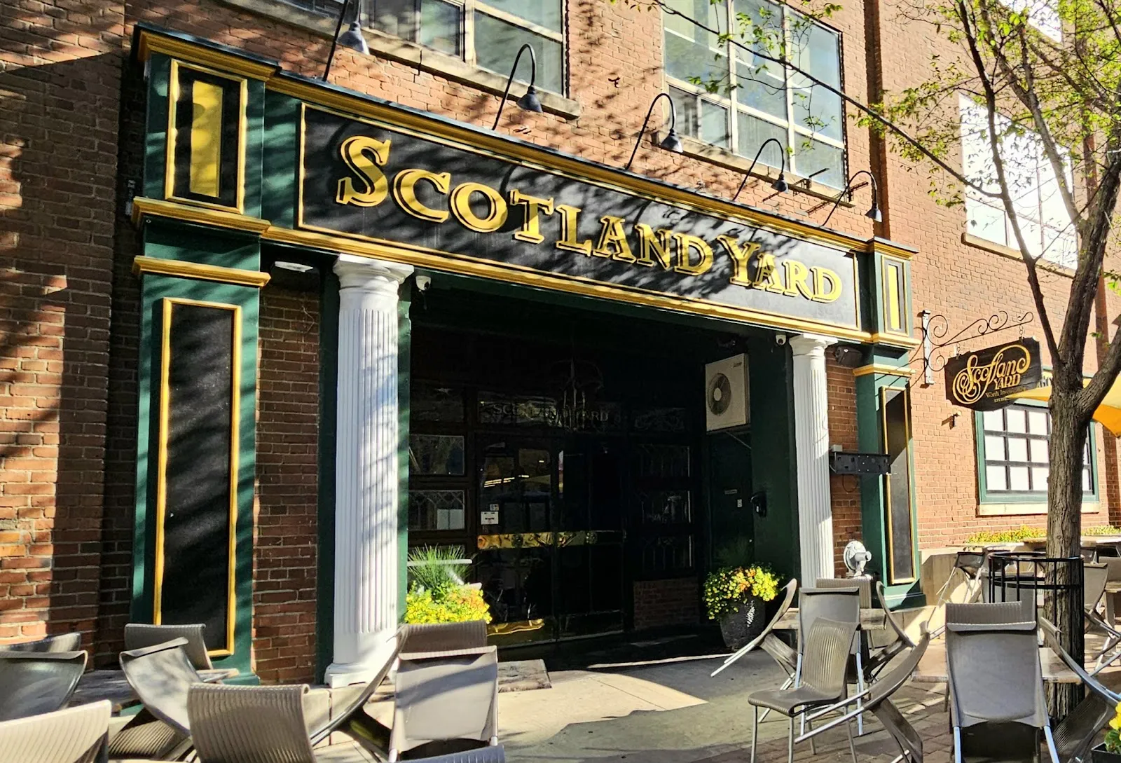 Scotland Yard Pub - Image 4