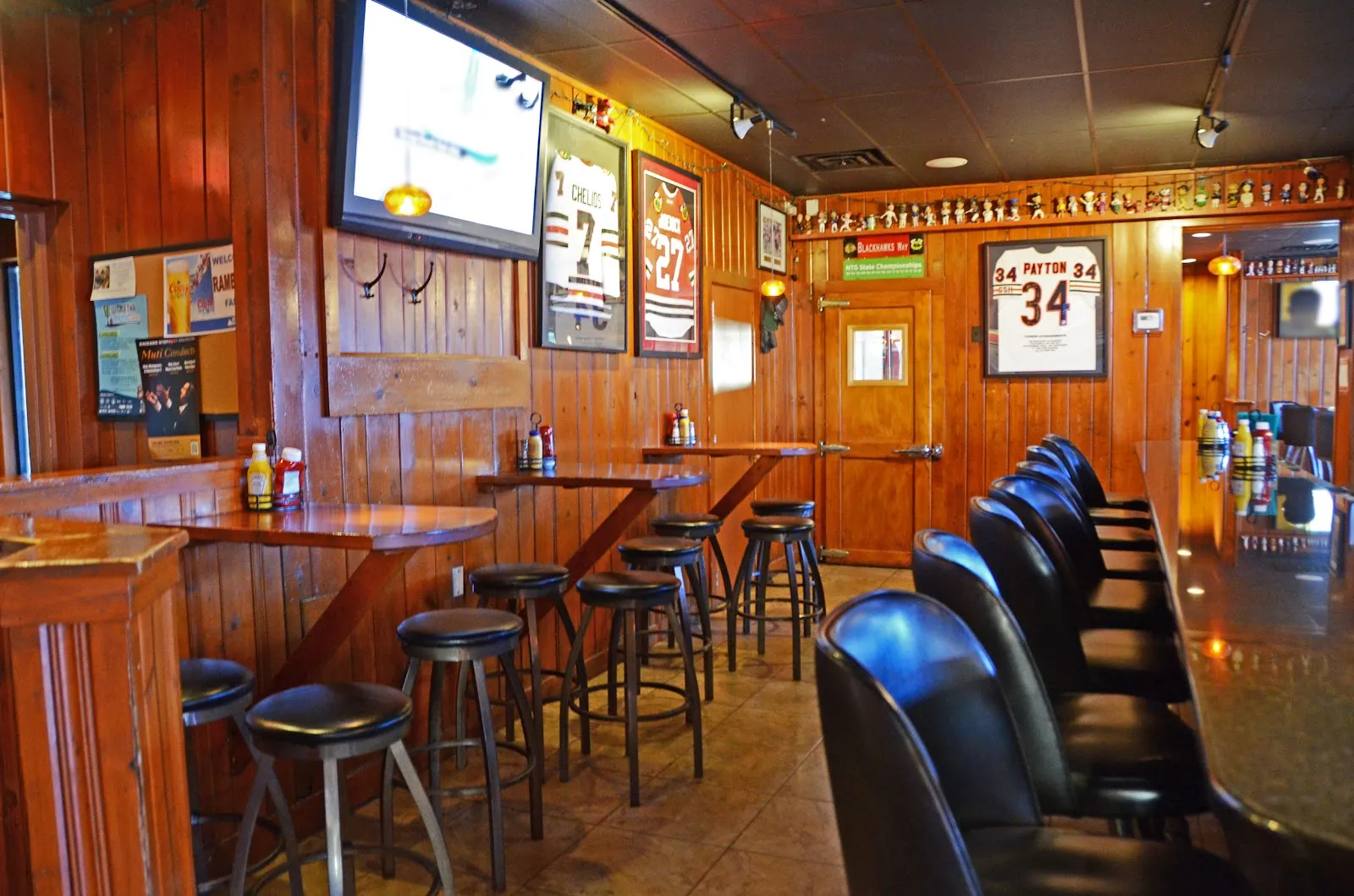 Stormy's Tavern and Grille logo