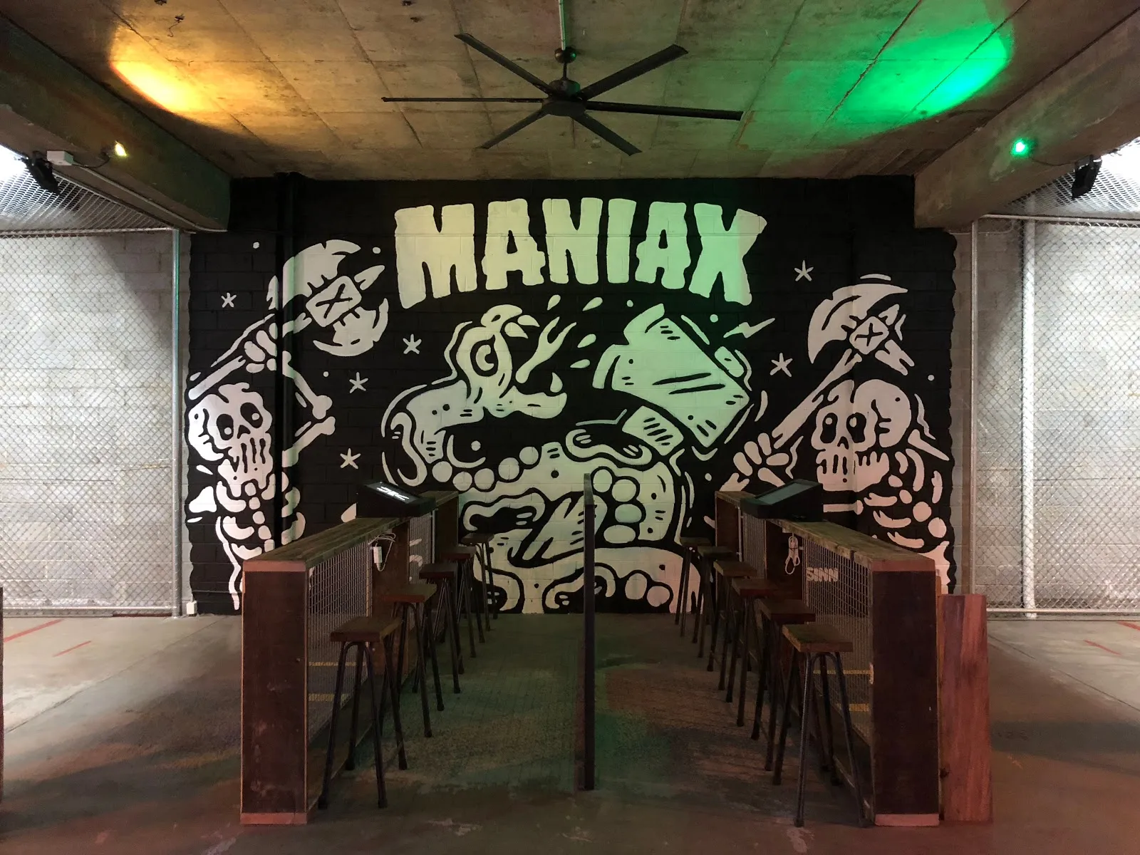 MANIAX Axe Throwing - ABBOTSFORD - Image 2