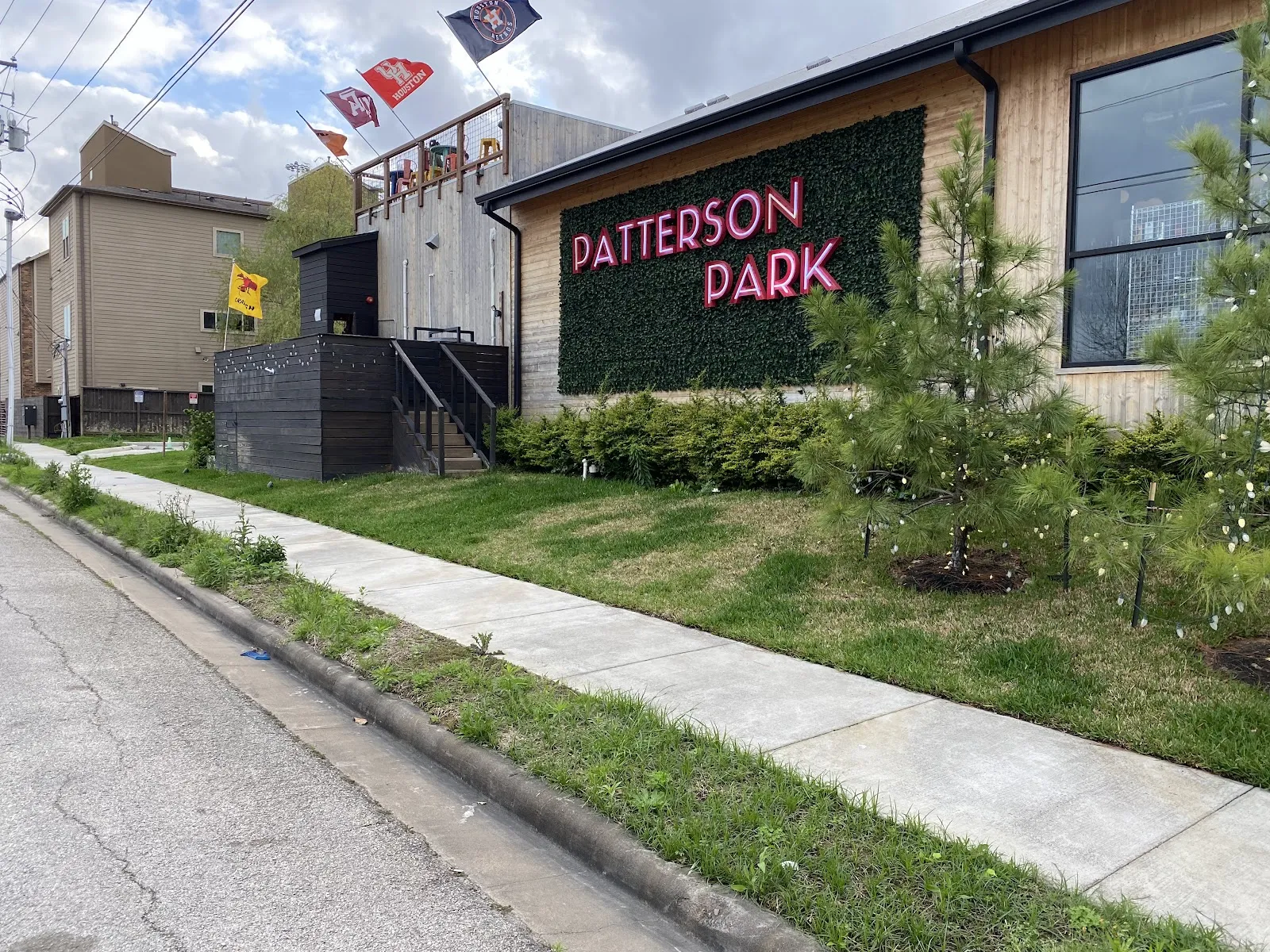 Patterson Park Patio Bar - Image 2