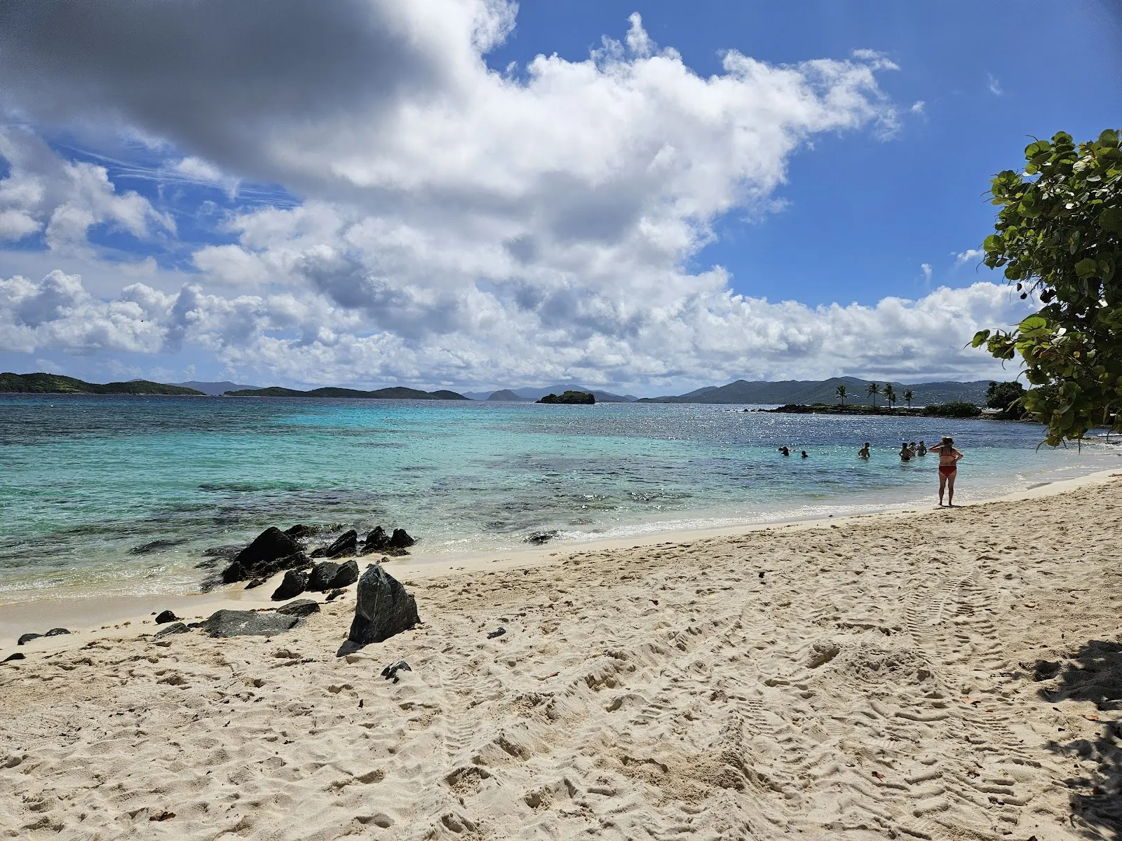 Sapphire Beach Bar - Image 3