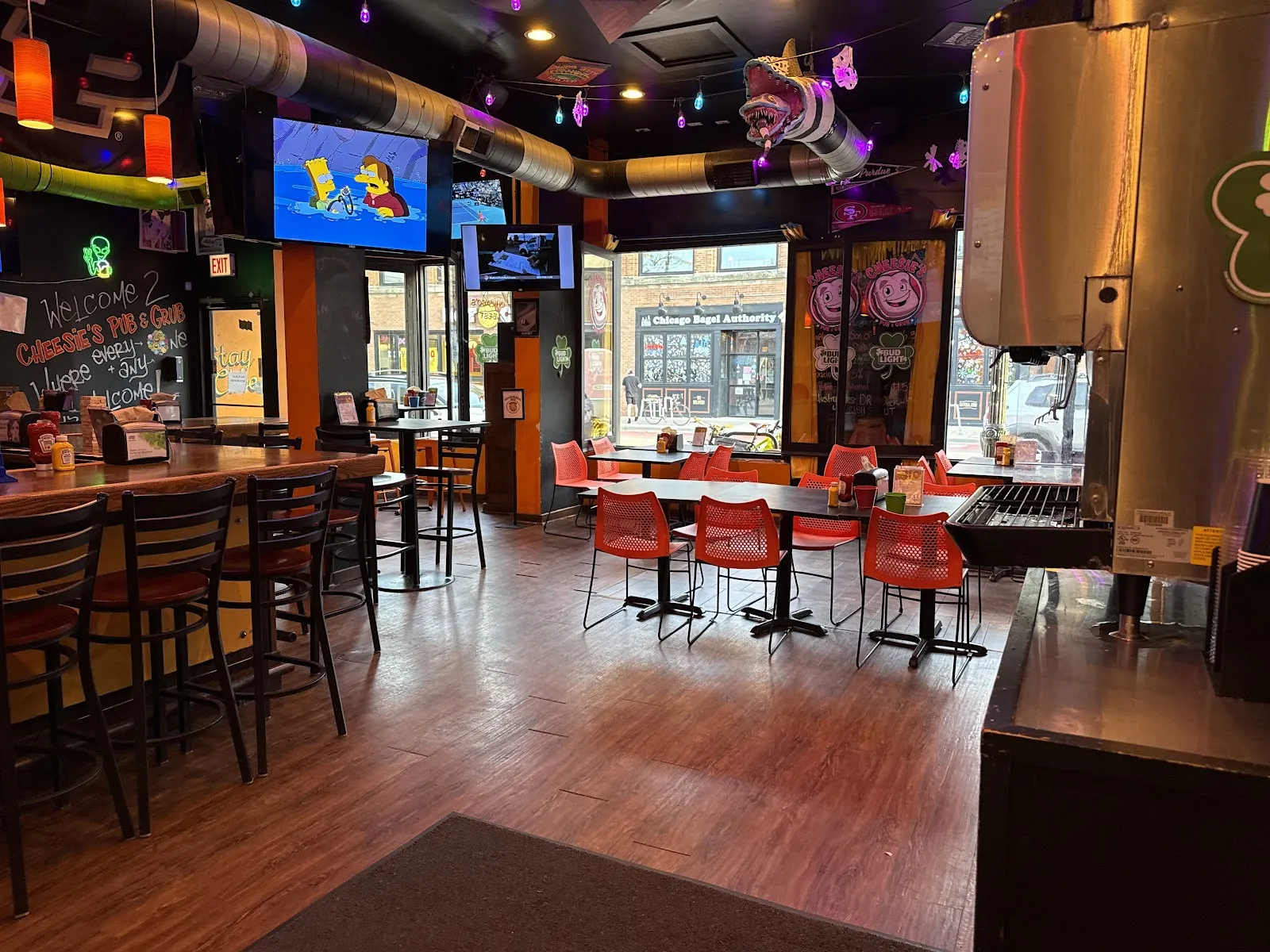 Cheesie's Pub & Grub - Image 3