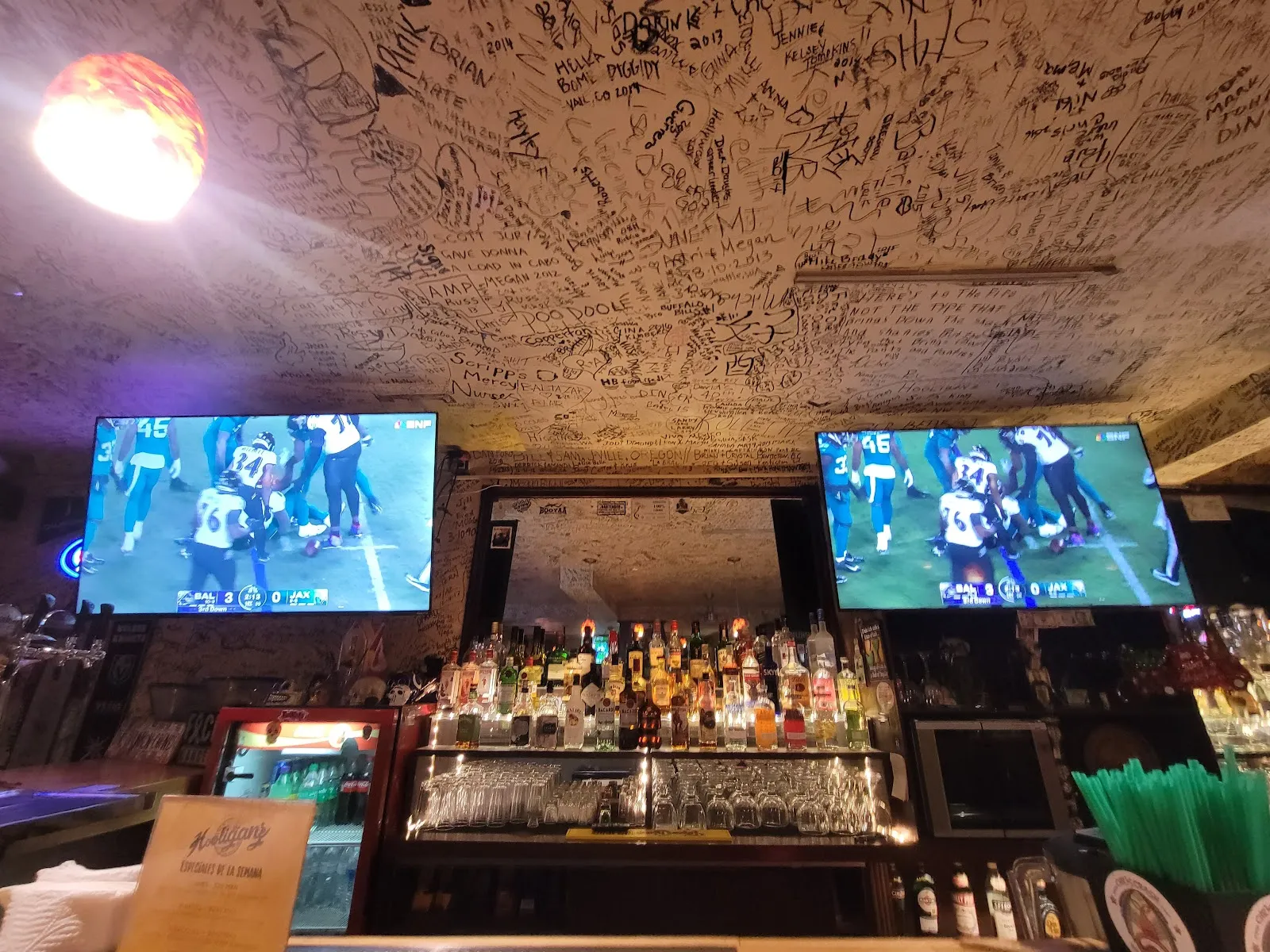 Hooliganz Corner - Image 4